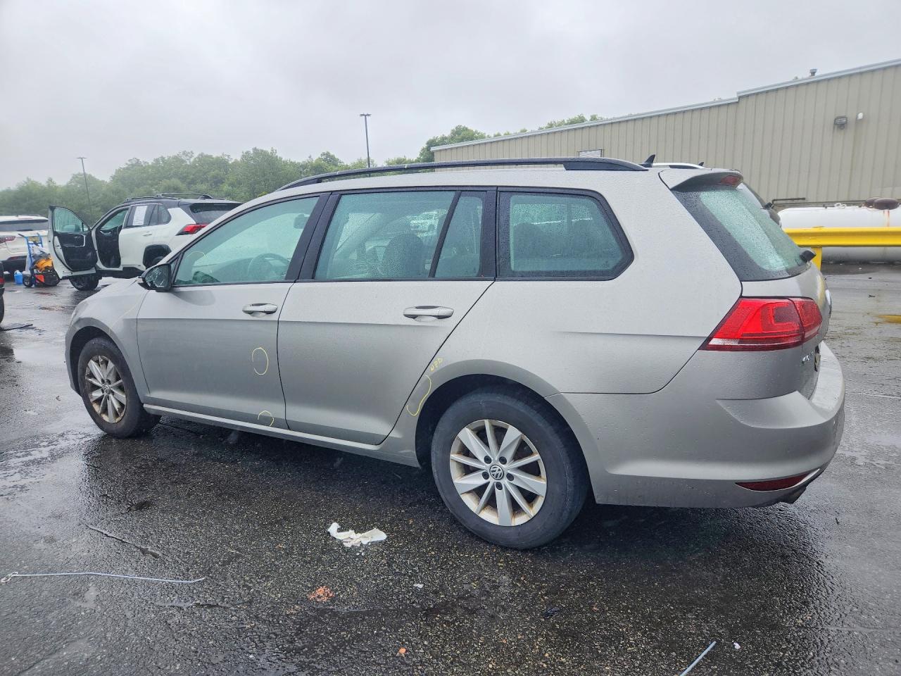 2015 Volkswagen Golf Sportwagen S Серебряный vin: 3VWC17AU0FM501056