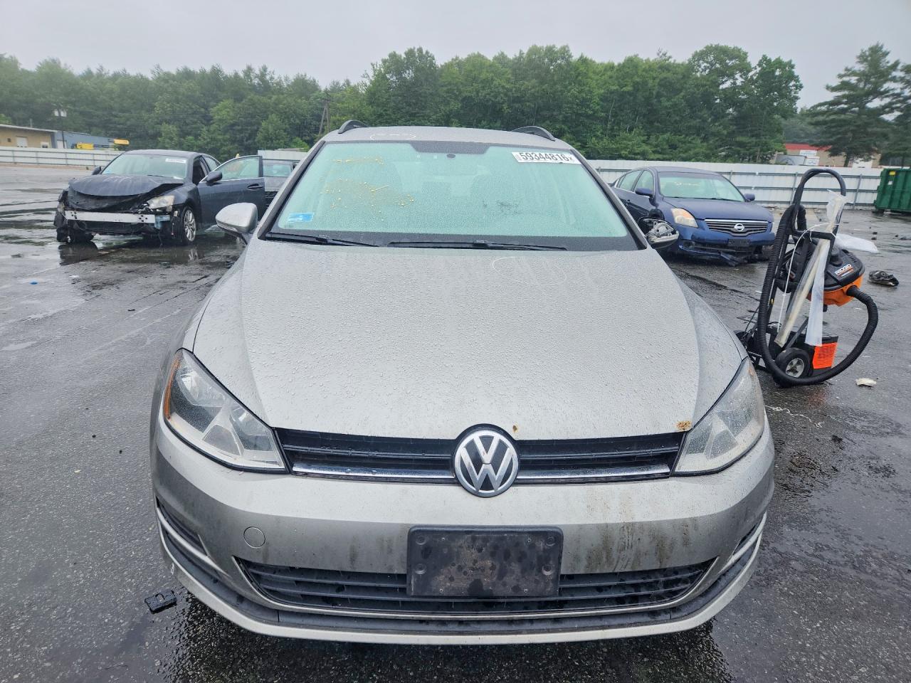2015 Volkswagen Golf Sportwagen S Серебряный vin: 3VWC17AU0FM501056