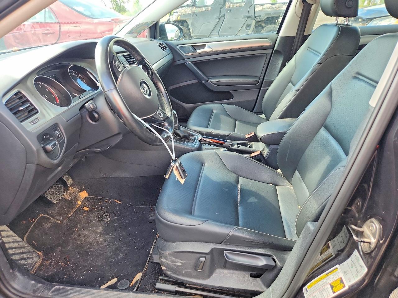 2016 Volkswagen Golf Sportwagen S Черный vin: 3VWC17AU1GM519616