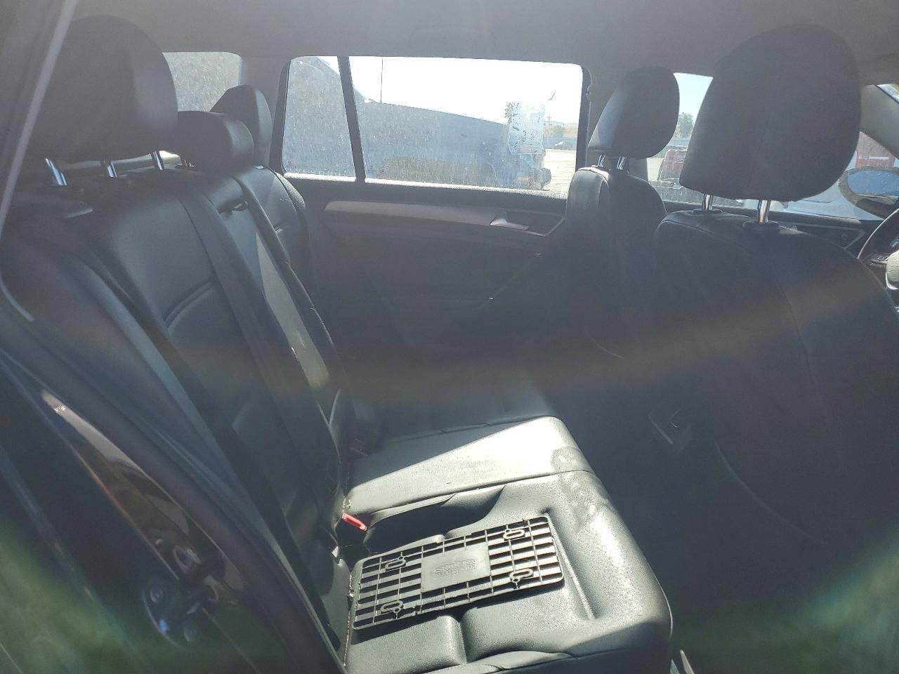 2015 Volkswagen Golf Sportwagen S Черный vin: 3VWC17AU4FM519320