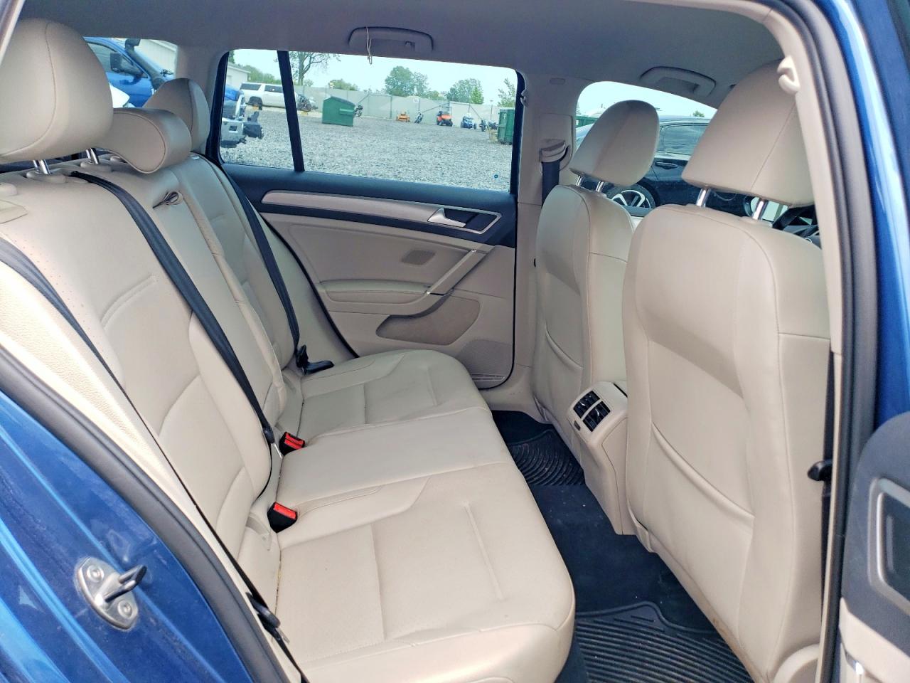 2015 Volkswagen Golf Sportwagen S Blue vin: 3VWC17AU5FM505300