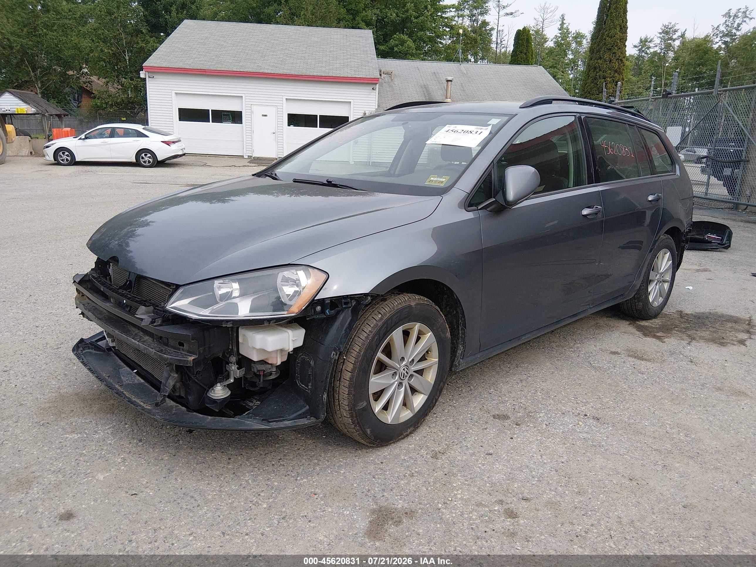 2015 Volkswagen Golf Sportwagen Tsi S 4-door Серый vin: 3VWC17AU8FM501323