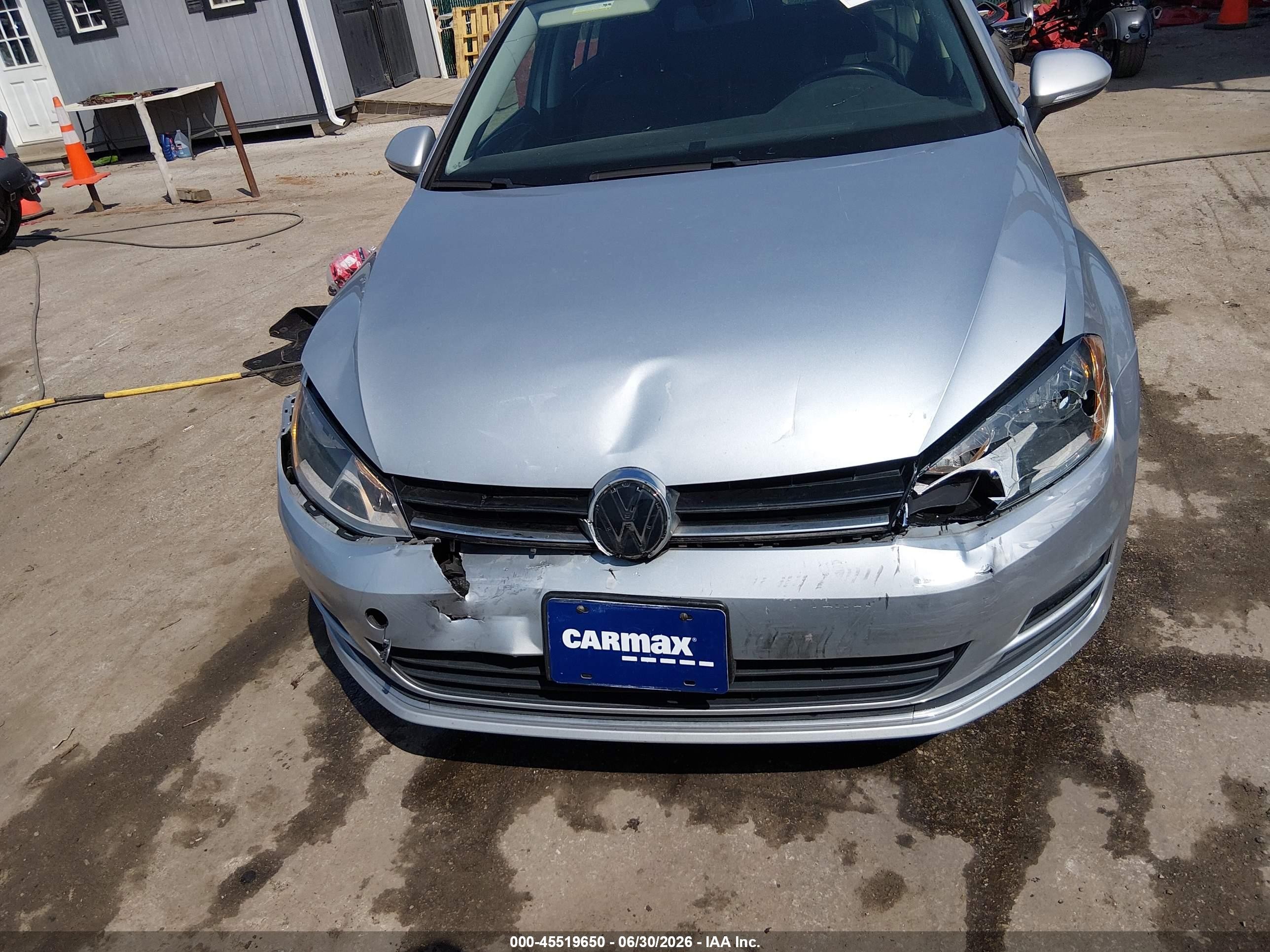 2015 Volkswagen Golf Sportwagen Tsi Se 4-door Silver vin: 3VWC17AU8FM517280
