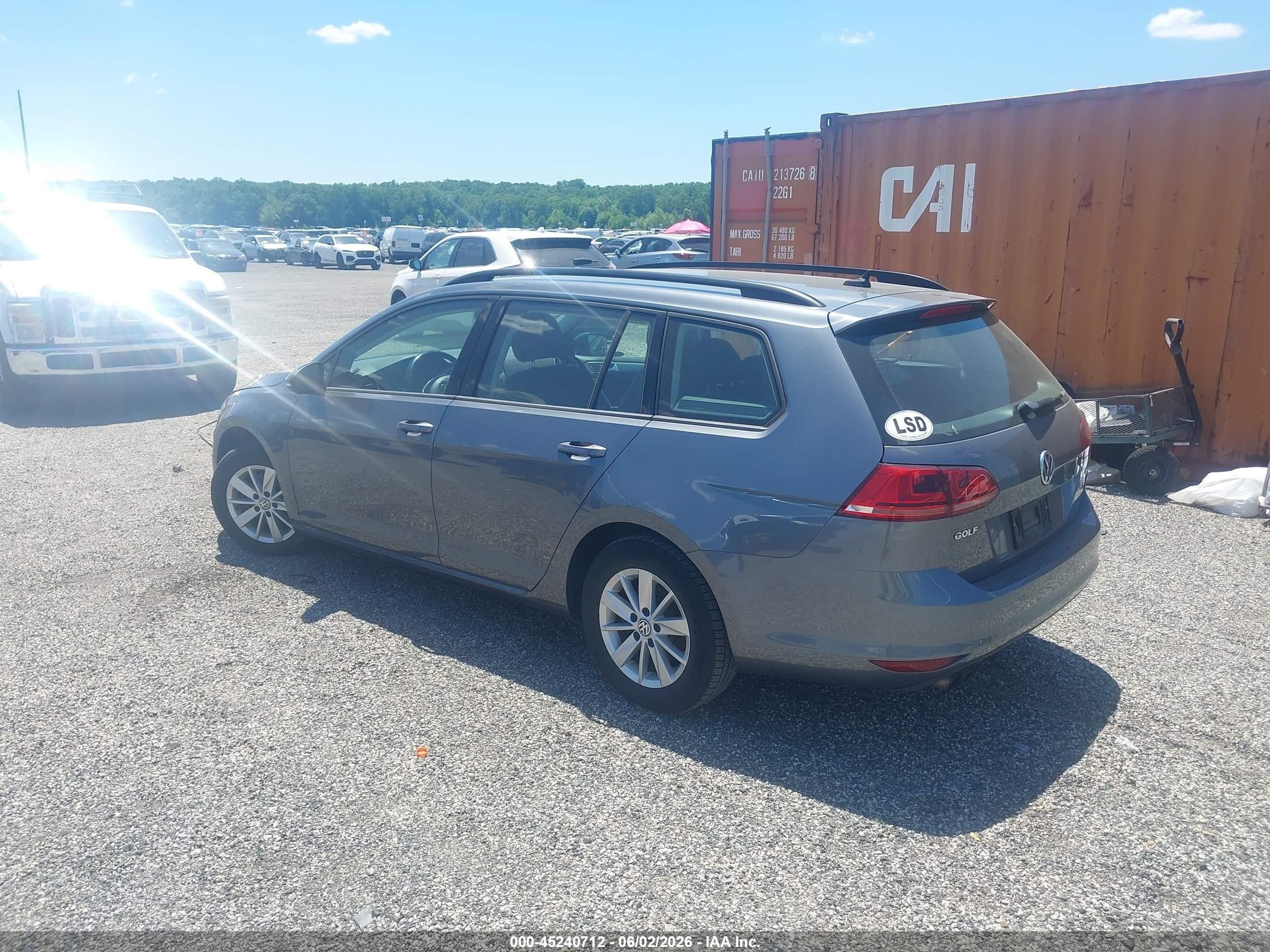 2015 Volkswagen Golf Sportwagen Tsi S 4-door Gray vin: 3VWC17AUXFM501324