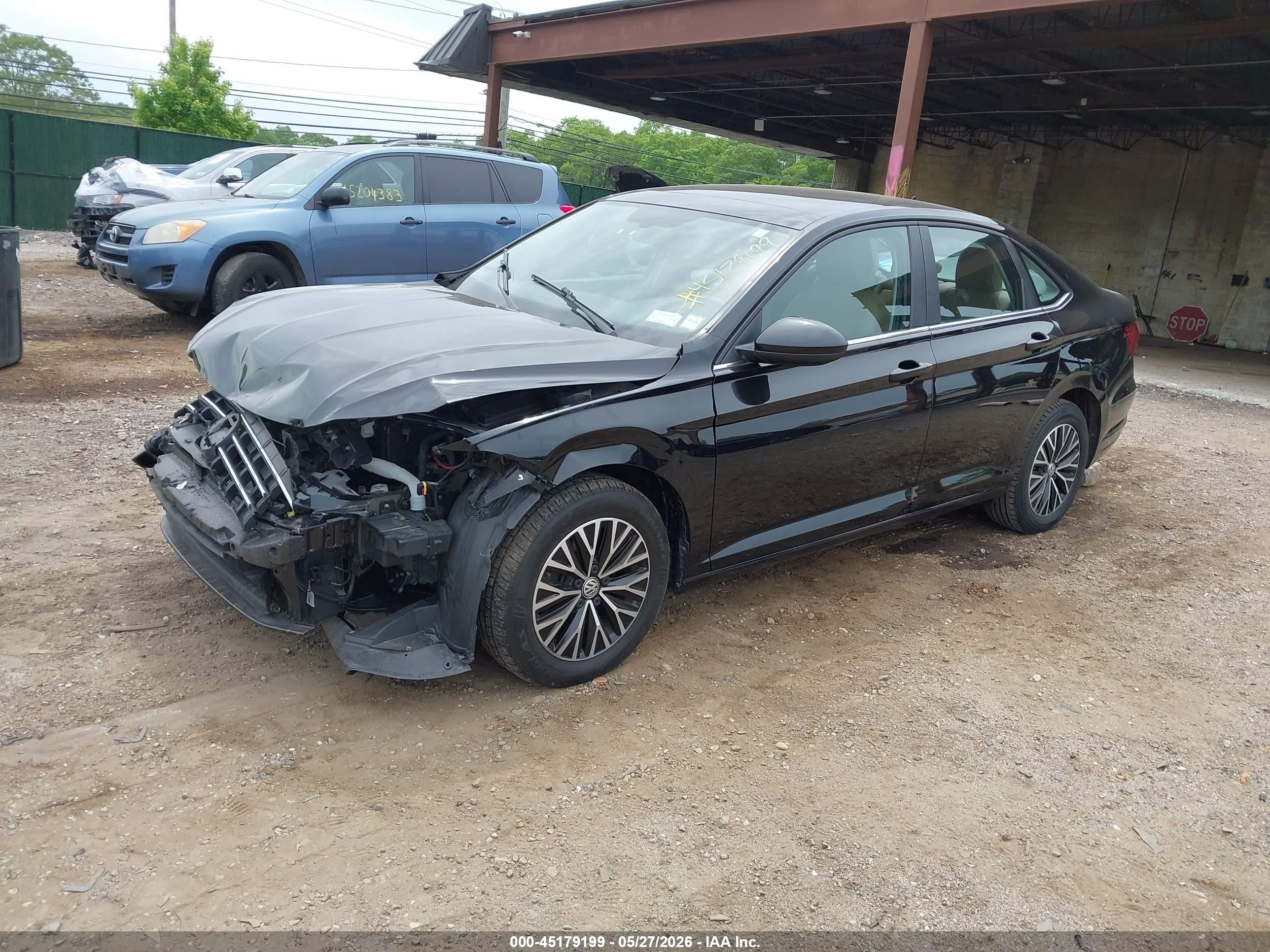 2019 Volkswagen Jetta 1.4t R-line/1.4t S/1.4t Se Черный vin: 3VWC57BU0KM124239