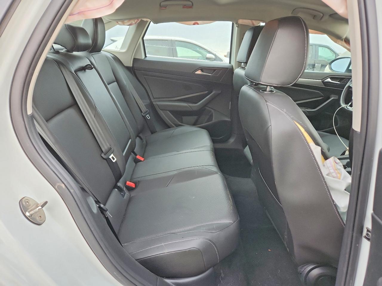2019 Volkswagen Jetta S White vin: 3VWC57BU1KM231896