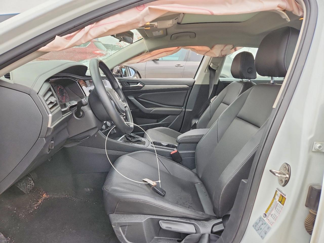 2019 Volkswagen Jetta S White vin: 3VWC57BU1KM231896