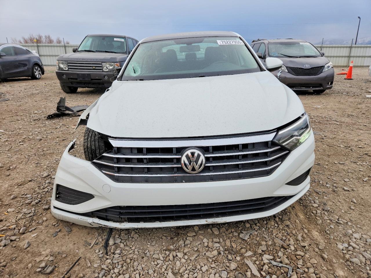 2019 Volkswagen Jetta S White vin: 3VWC57BU1KM231896