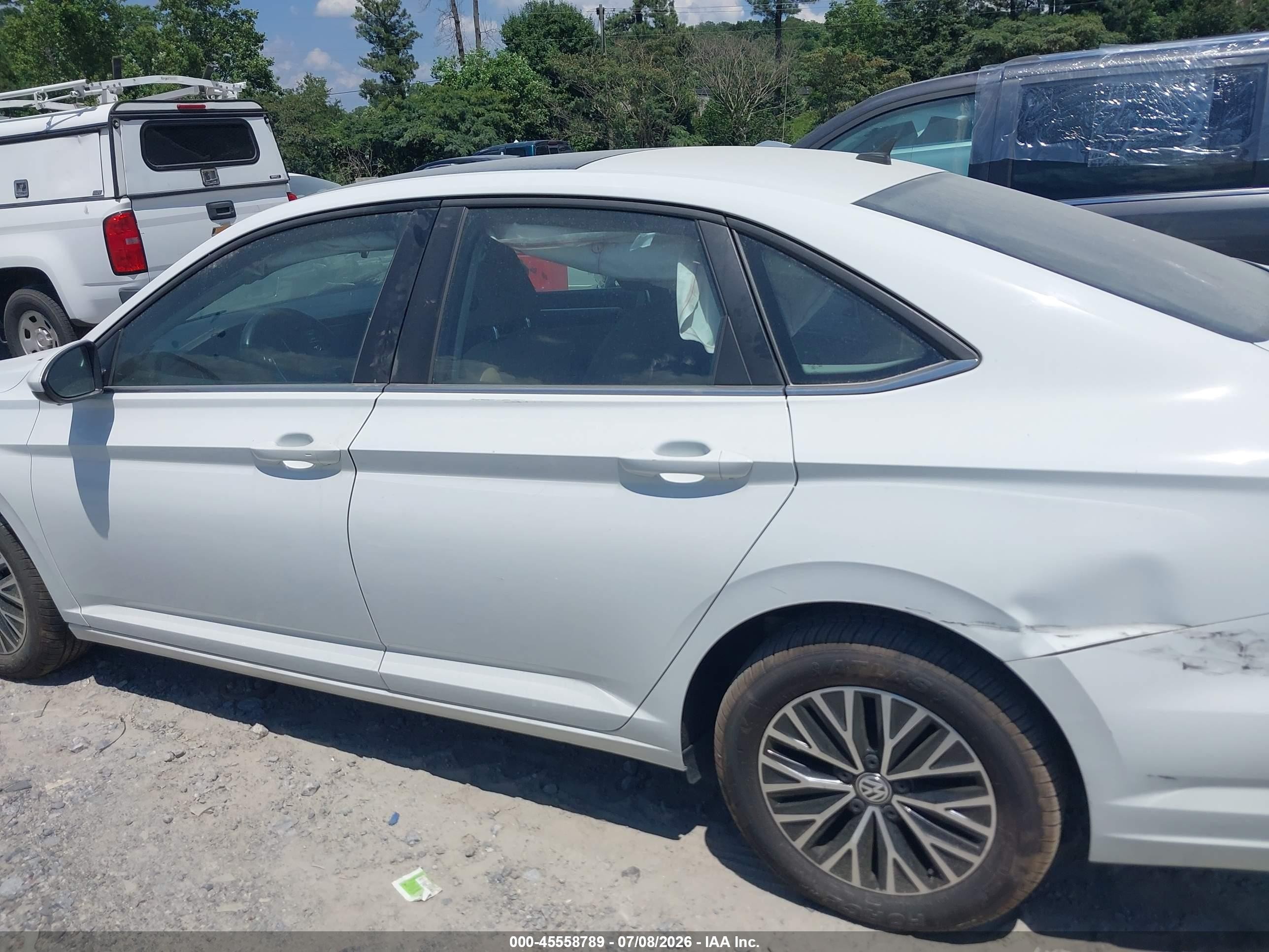 2019 Volkswagen Jetta 1.4t R-line/1.4t S/1.4t Se White vin: 3VWC57BU1KM254336