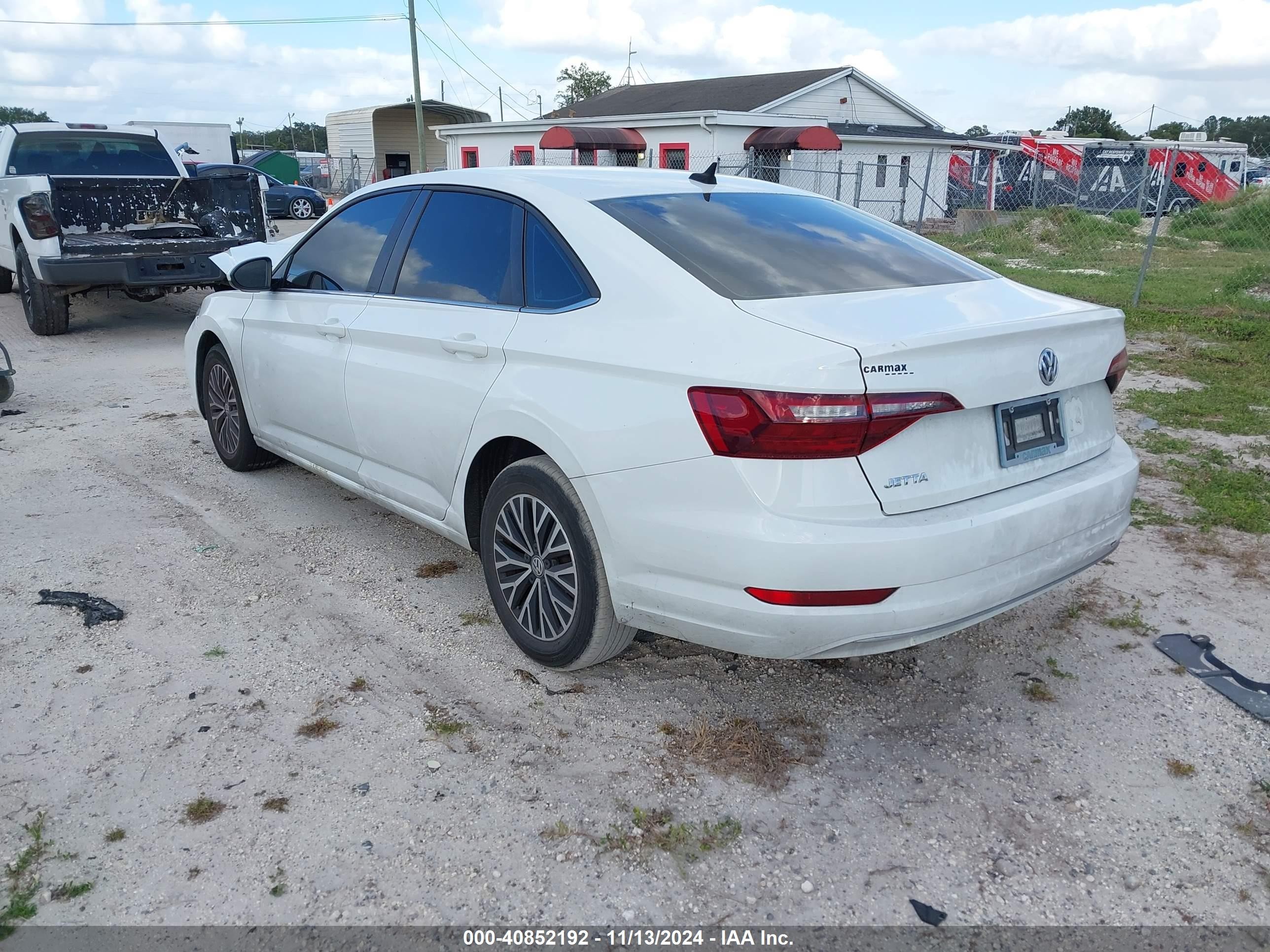 2021 Volkswagen Jetta 1.4t R-line/1.4t S/1.4t Se White vin: 3VWC57BU1MM042961