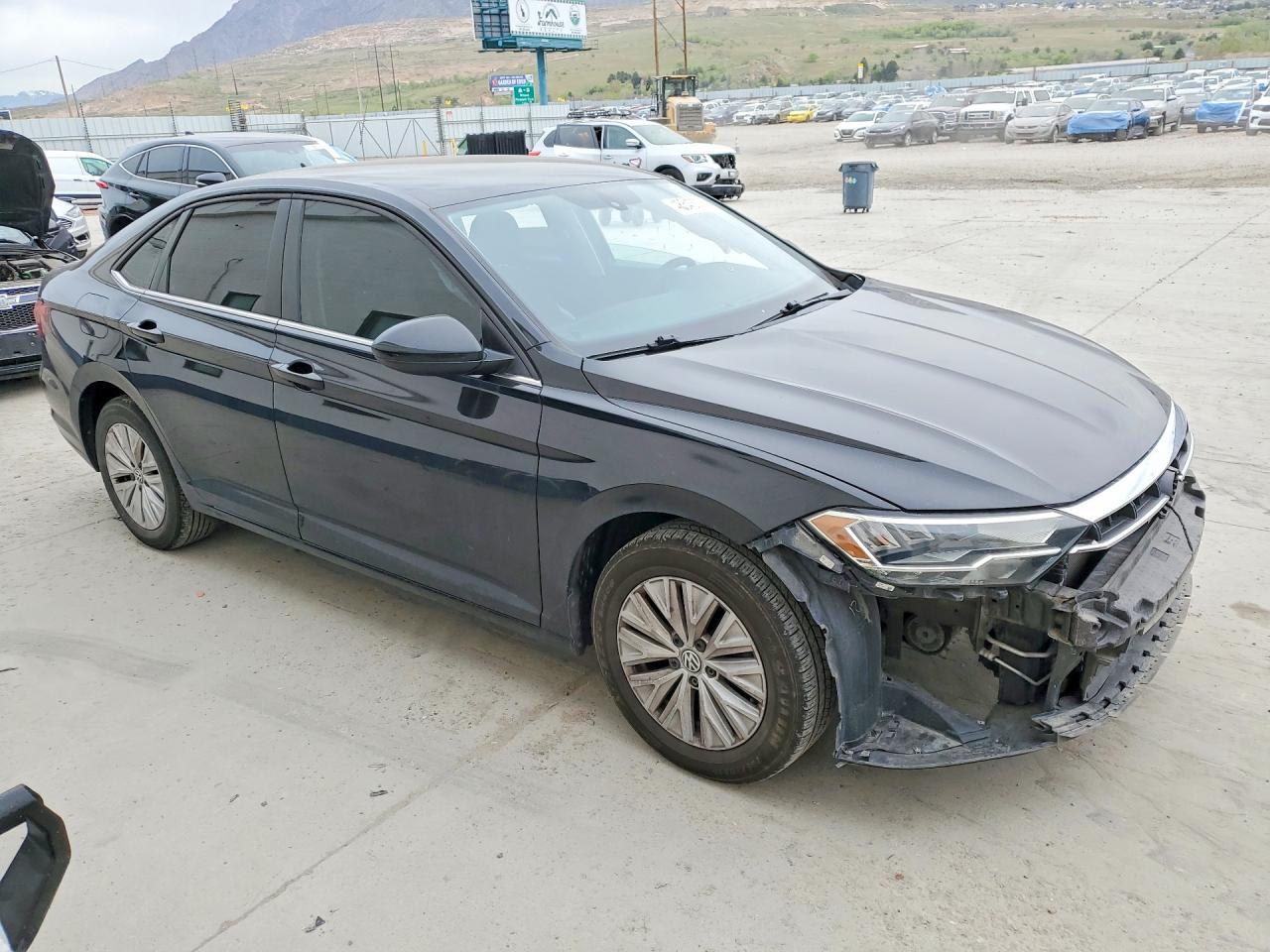 2019 Volkswagen Jetta S Черный vin: 3VWC57BU2KM169666