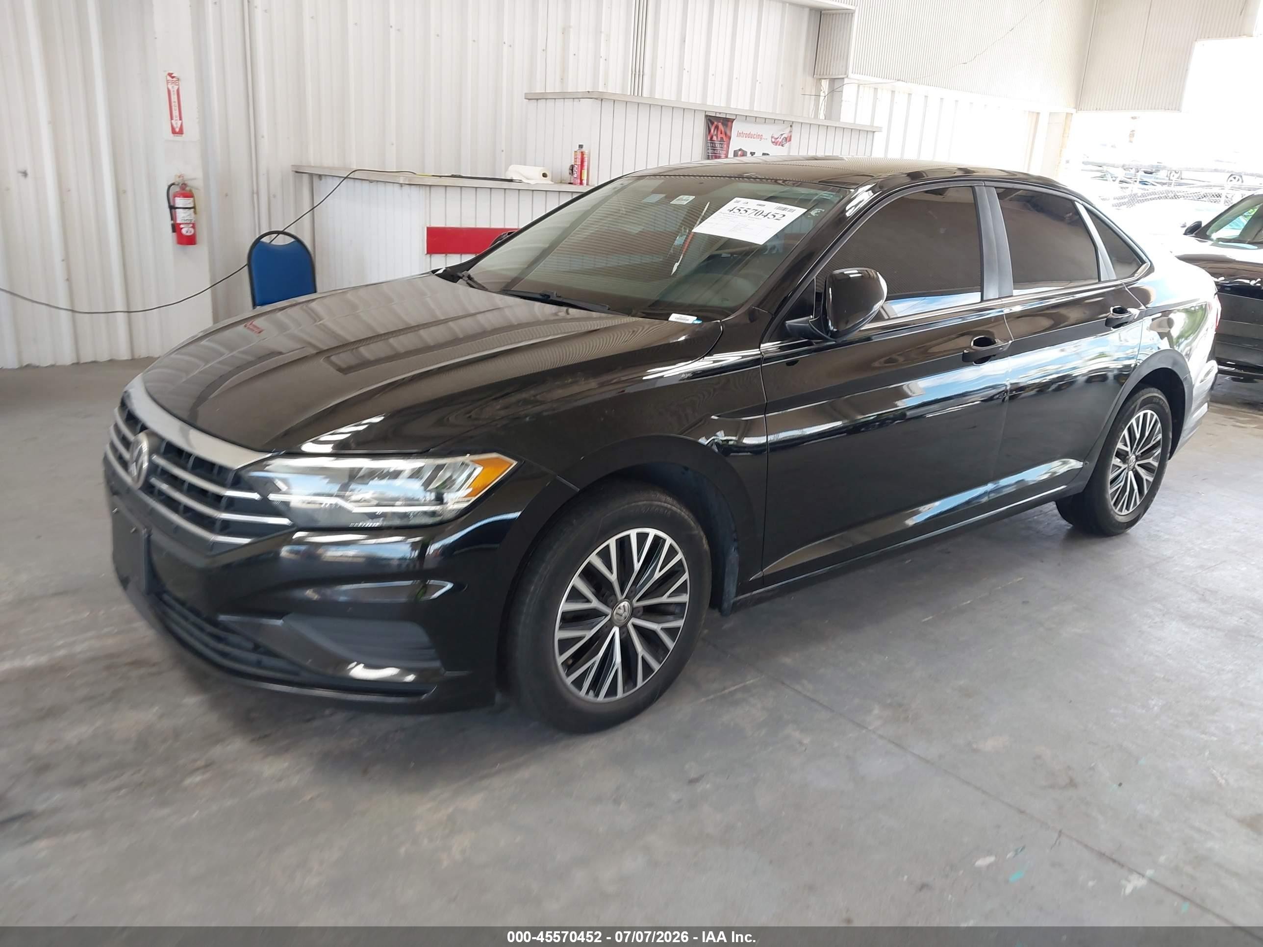 2019 Volkswagen Jetta 1.4t R-line/1.4t S/1.4t Se Black vin: 3VWC57BU3KM157574