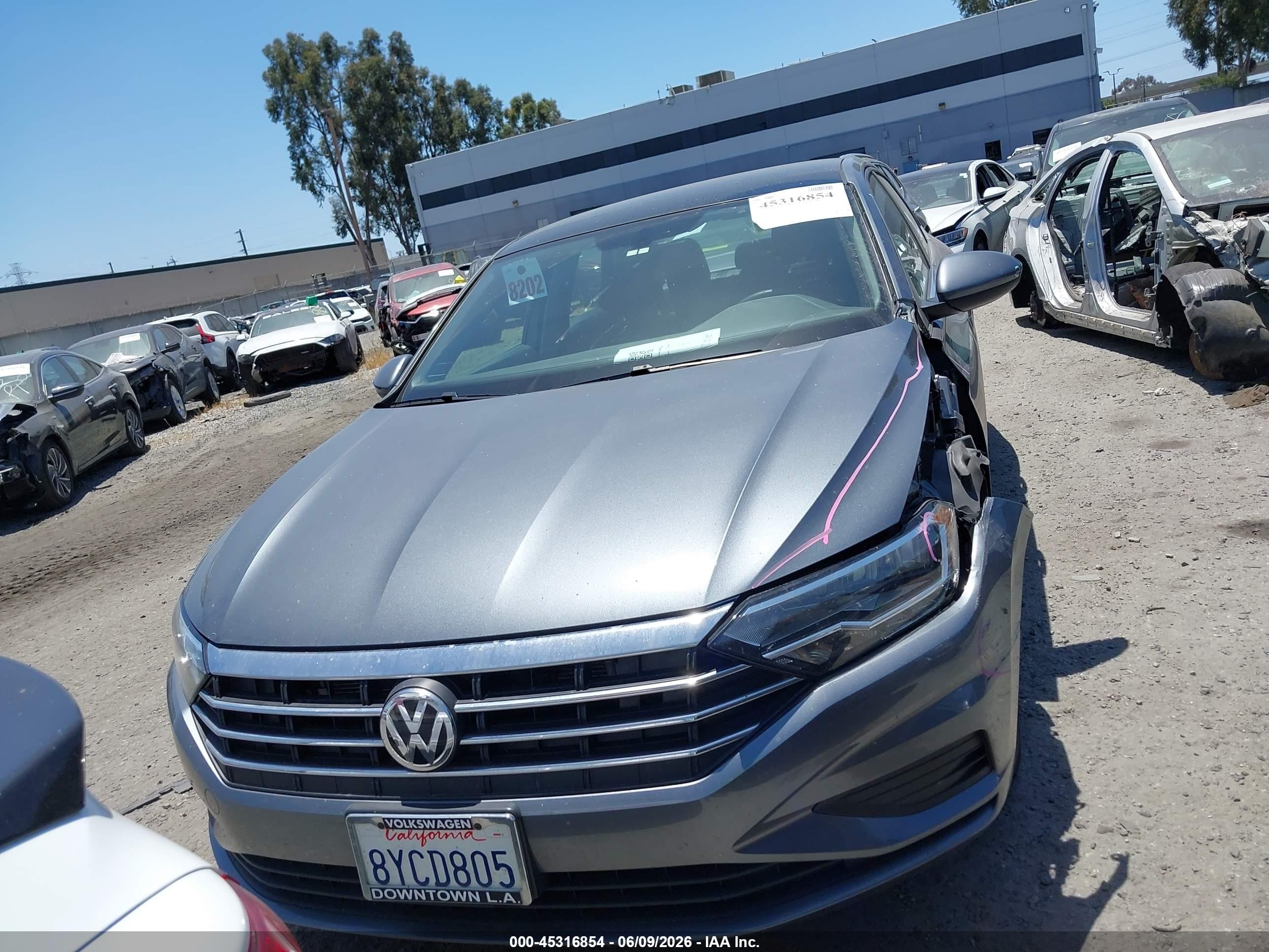 2021 Volkswagen Jetta 1.4t R-line/1.4t S/1.4t Se Gray vin: 3VWC57BU3MM013011