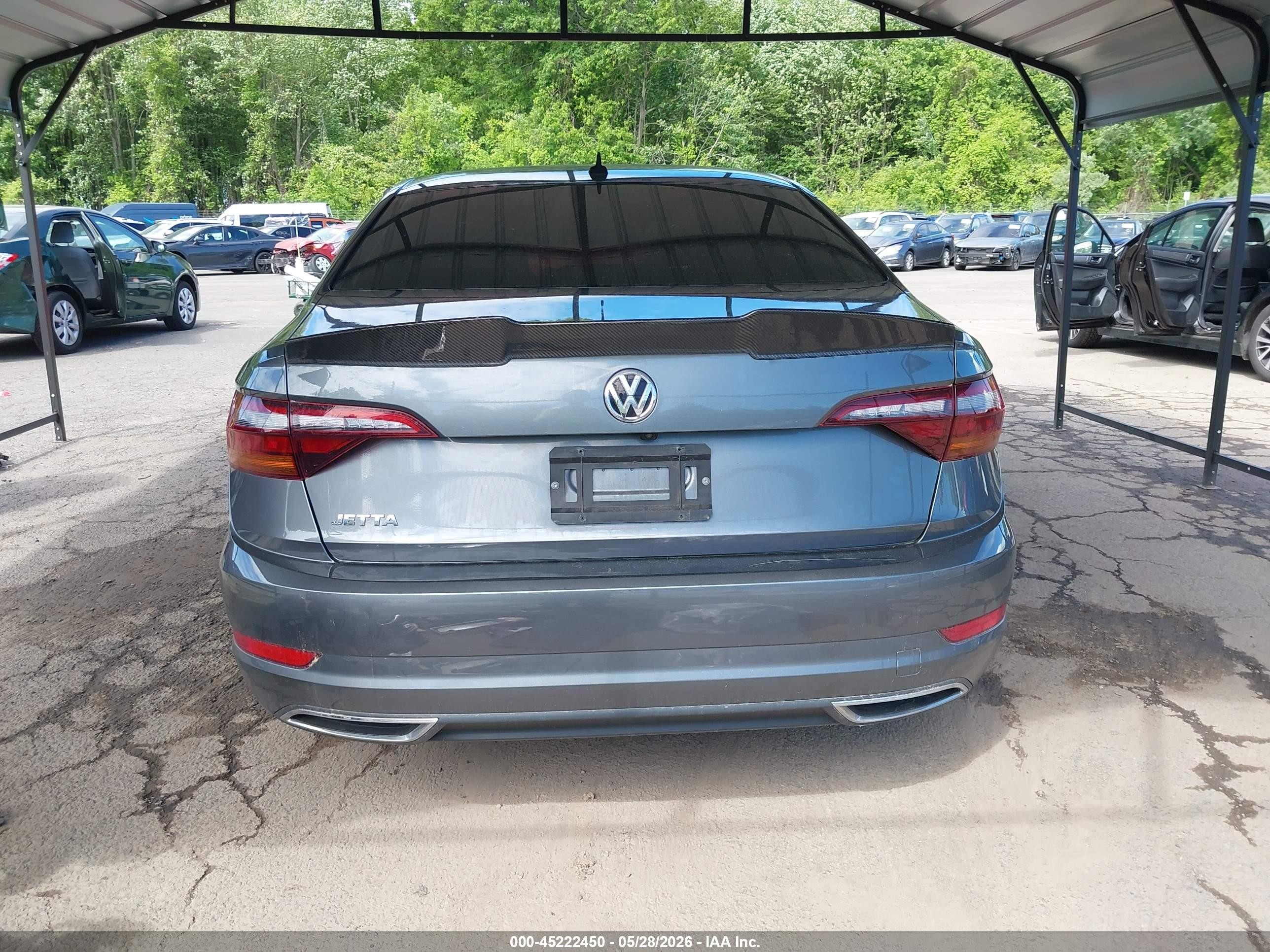 2019 Volkswagen Jetta 1.4t R-line/1.4t S/1.4t Se Gray vin: 3VWC57BU4KM102406