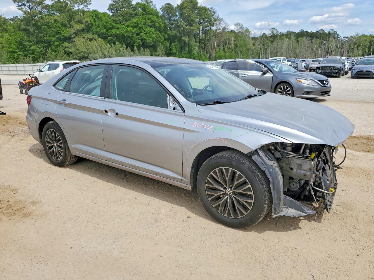 2019 Volkswagen Jetta S Серебряный vin: 3VWC57BU4KM188185