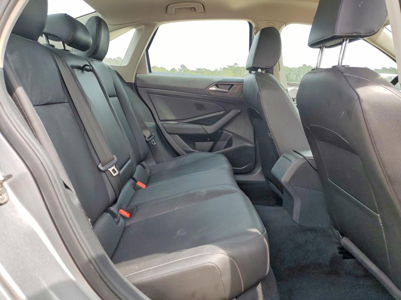 2019 Volkswagen Jetta S Серебряный vin: 3VWC57BU4KM188185