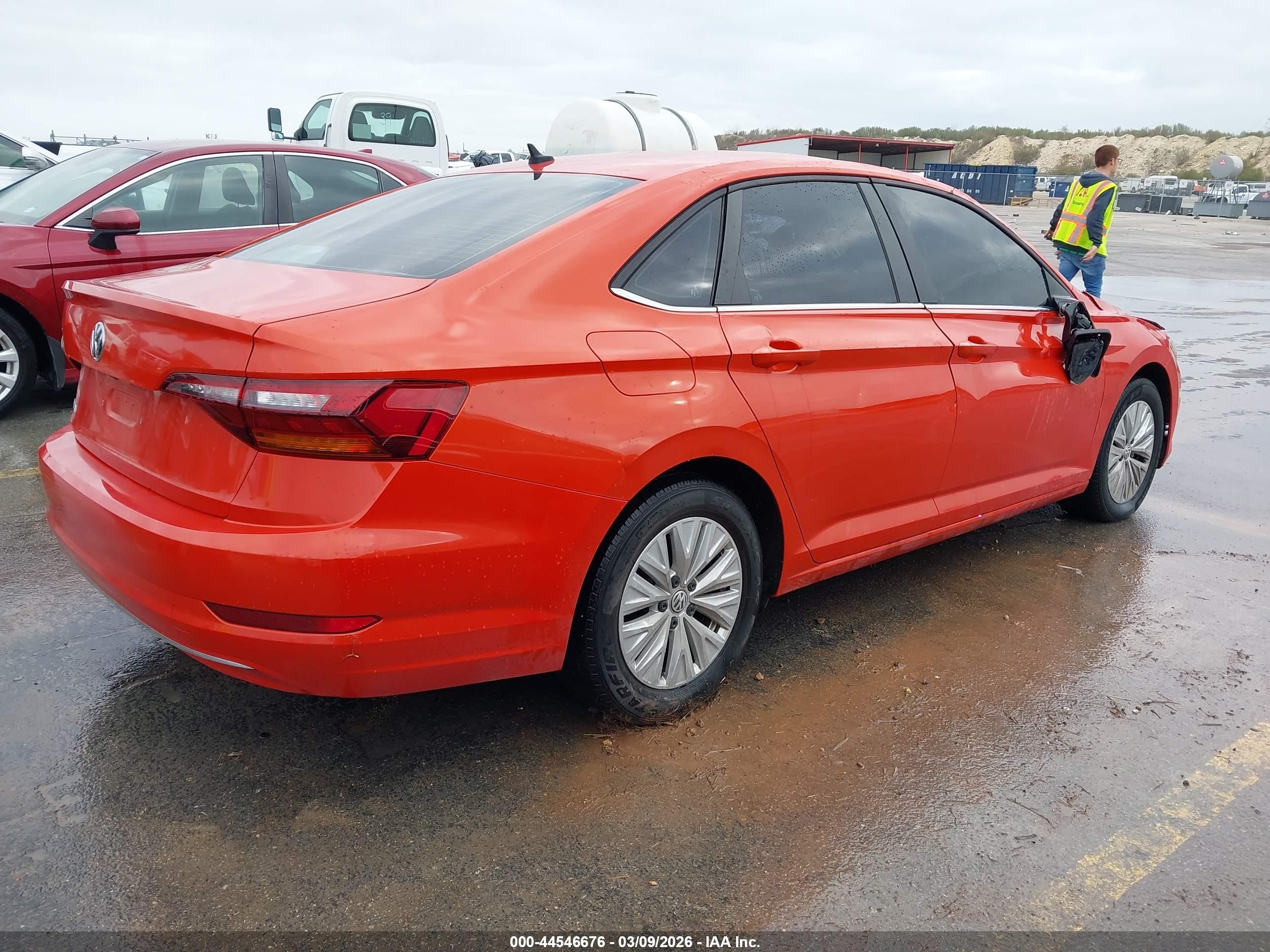 2019 Volkswagen Jetta 1.4t R-line/1.4t S/1.4t Se Orange vin: 3VWC57BU6KM015462