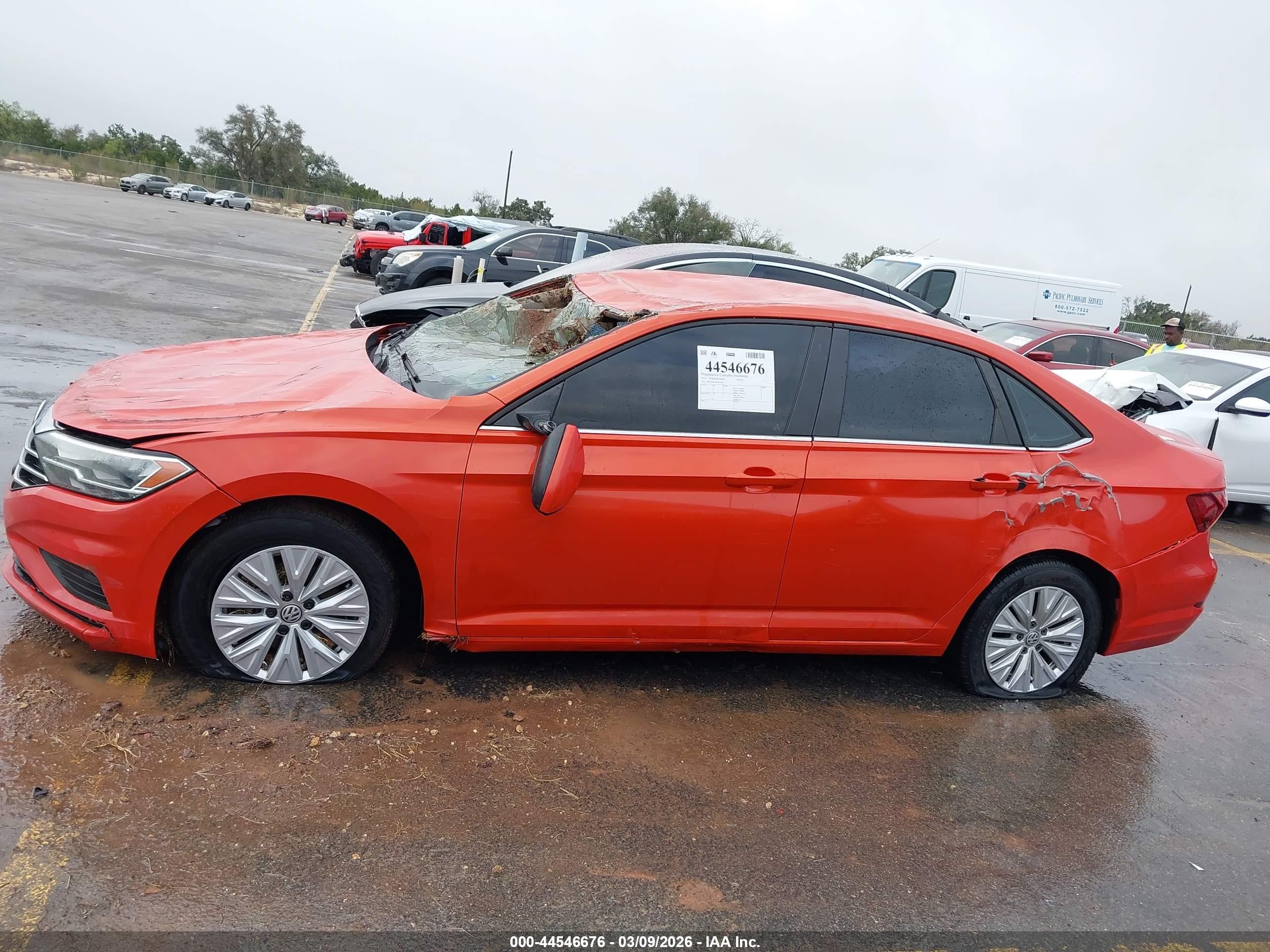2019 Volkswagen Jetta 1.4t R-line/1.4t S/1.4t Se Orange vin: 3VWC57BU6KM015462