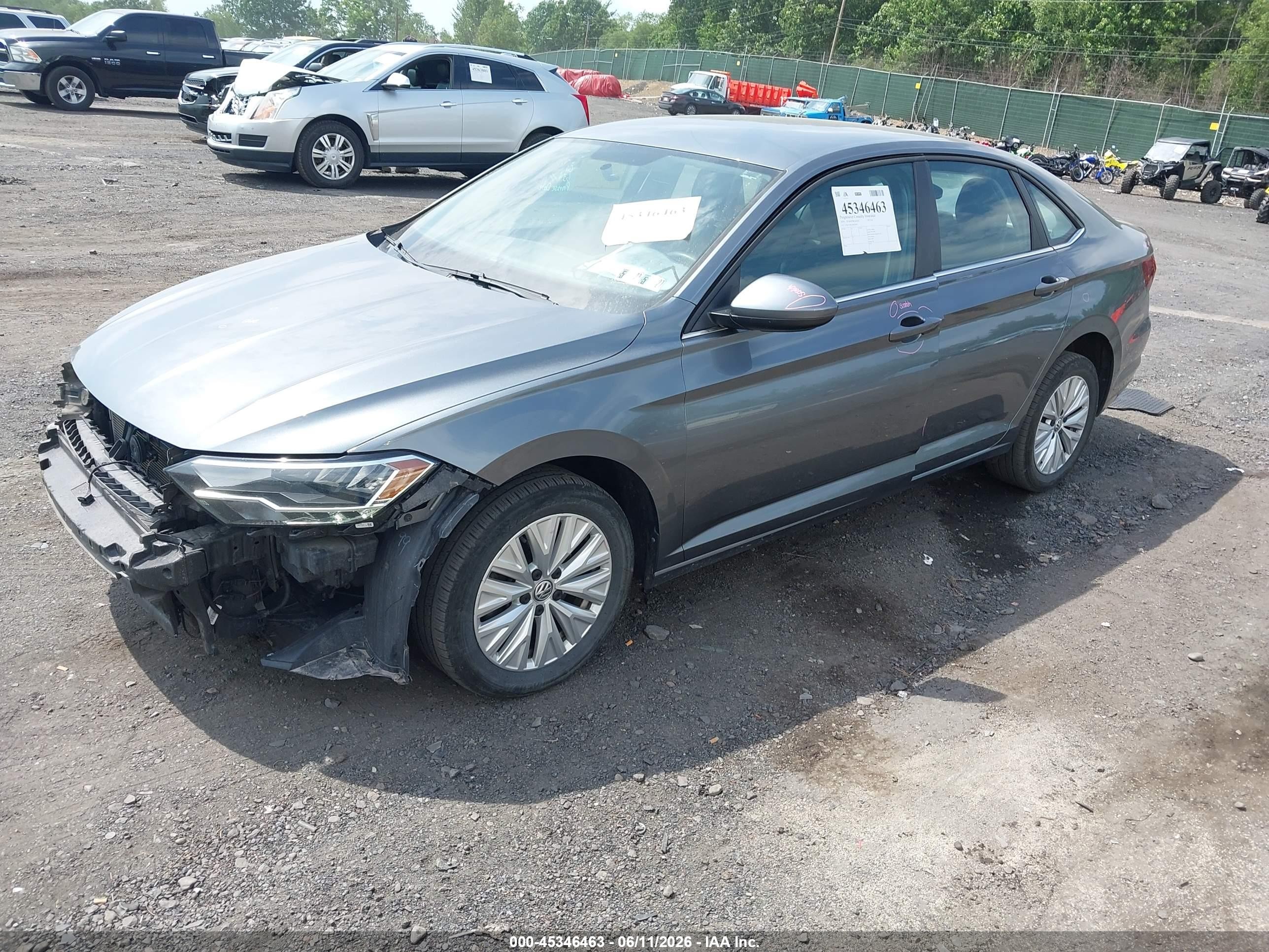2019 Volkswagen Jetta 1.4t R-line/1.4t S/1.4t Se Gray vin: 3VWC57BU6KM249617