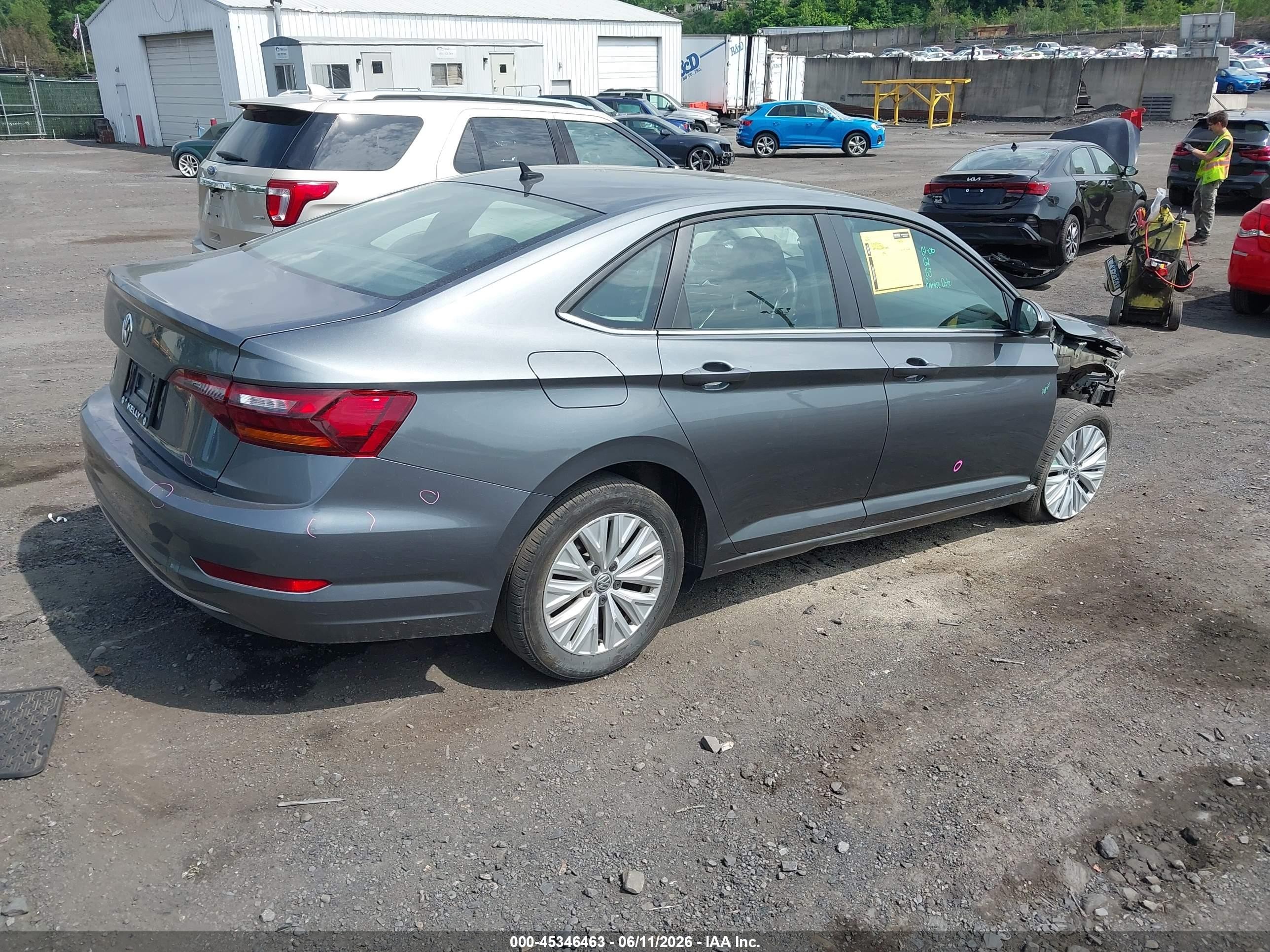2019 Volkswagen Jetta 1.4t R-line/1.4t S/1.4t Se Gray vin: 3VWC57BU6KM249617