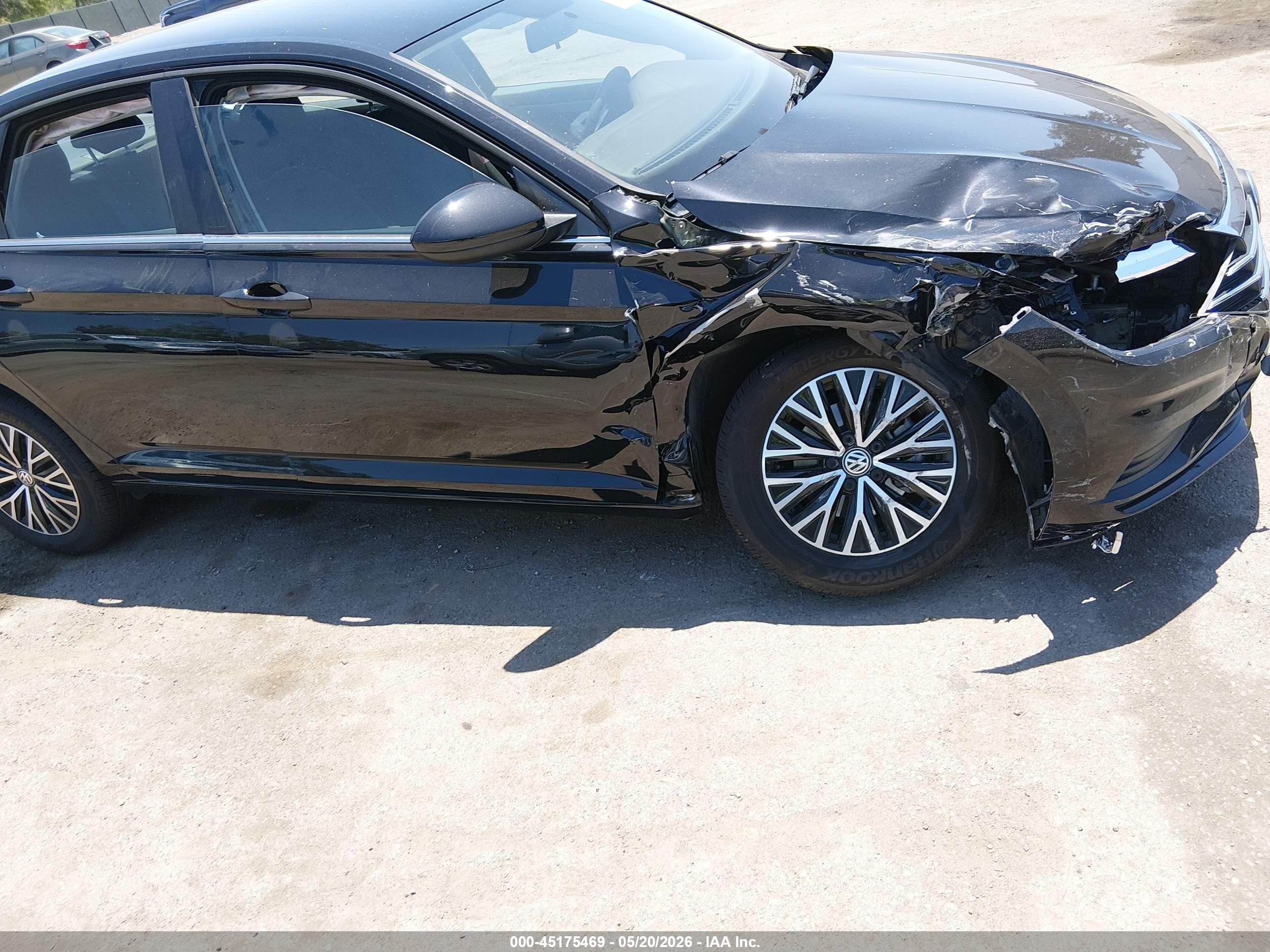 2021 Volkswagen Jetta   Black vin: 3VWC57BU6MM101163