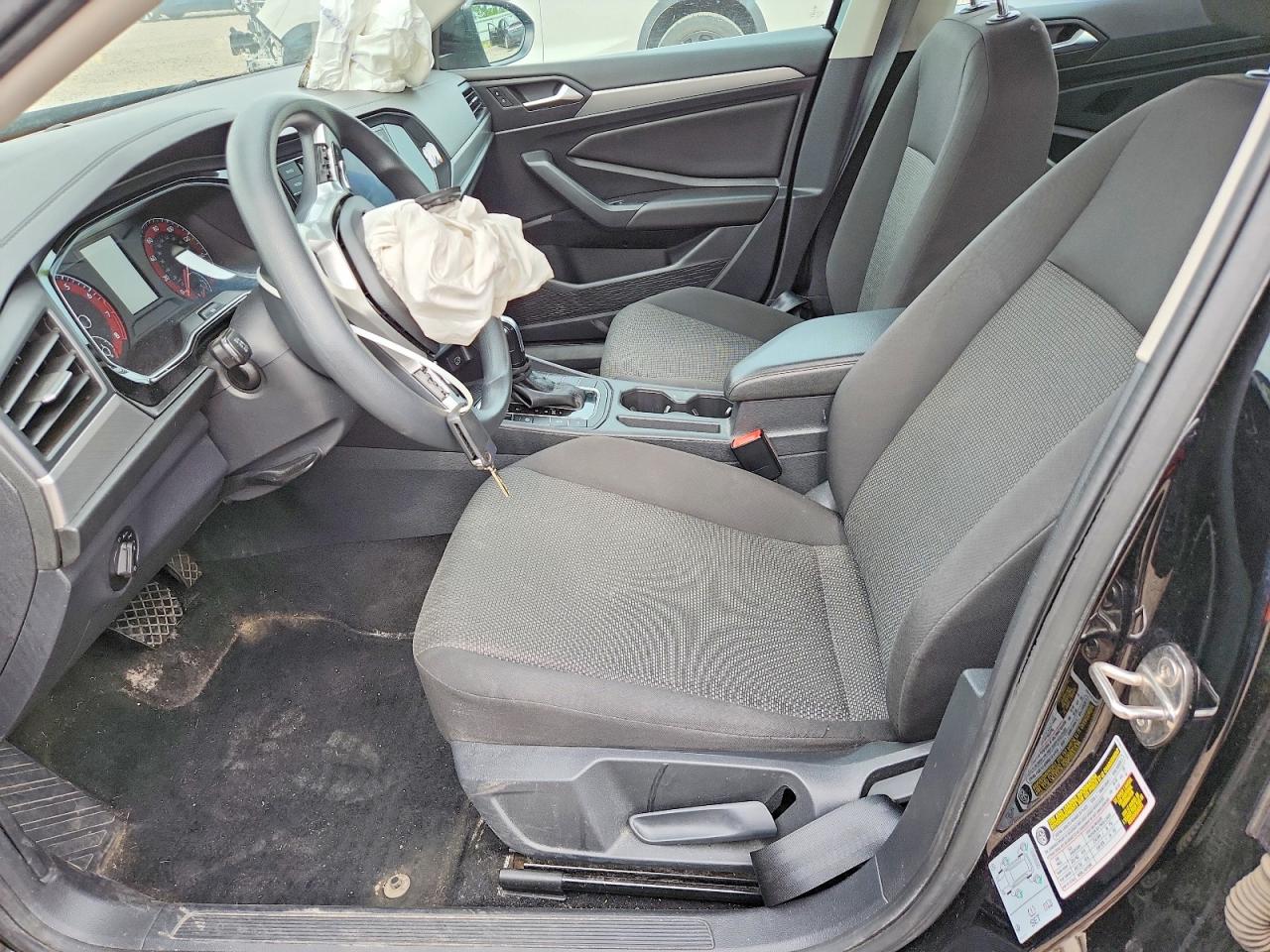 2019 Volkswagen Jetta S Черный vin: 3VWC57BU7KM034053