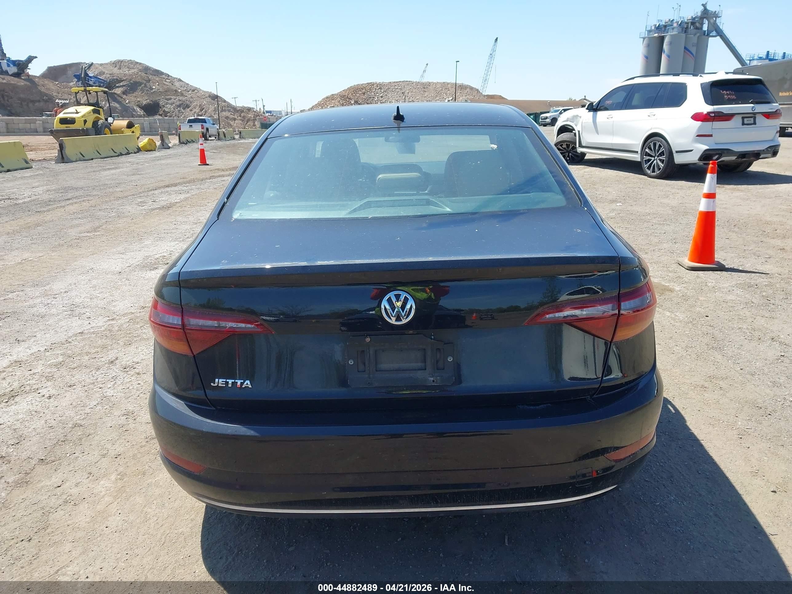2019 Volkswagen Jetta 1.4t R-line/1.4t S/1.4t Se Черный vin: 3VWC57BU7KM123962