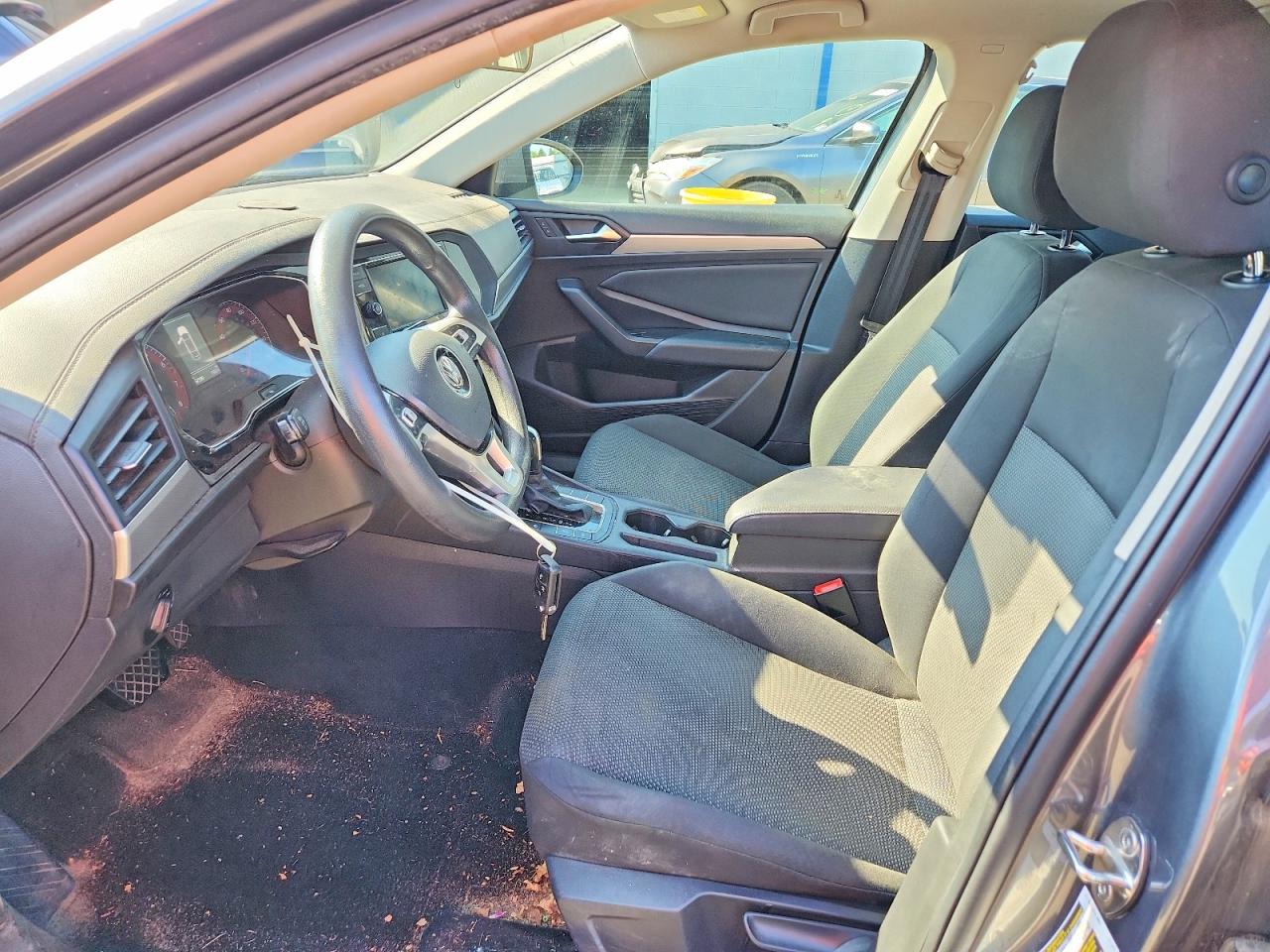2019 Volkswagen Jetta Gray vin: 3VWC57BU7KM158159