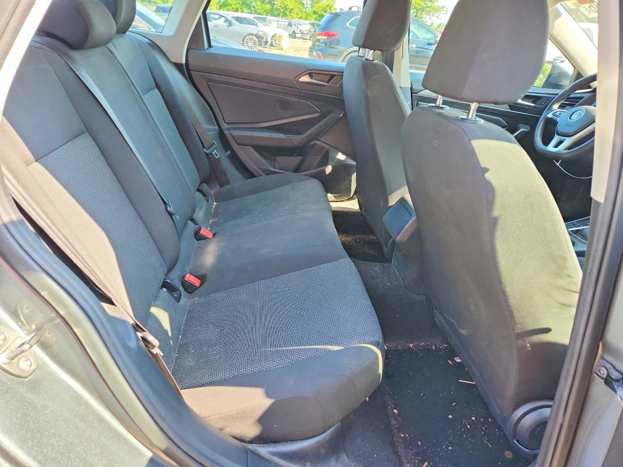 2019 Volkswagen Jetta Gray vin: 3VWC57BU7KM158159