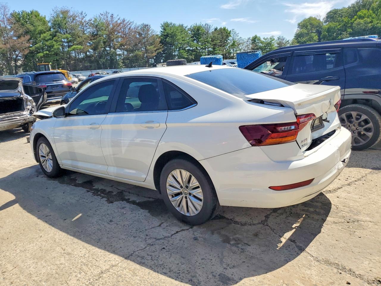 2019 Volkswagen Jetta S White vin: 3VWC57BU7KM227044