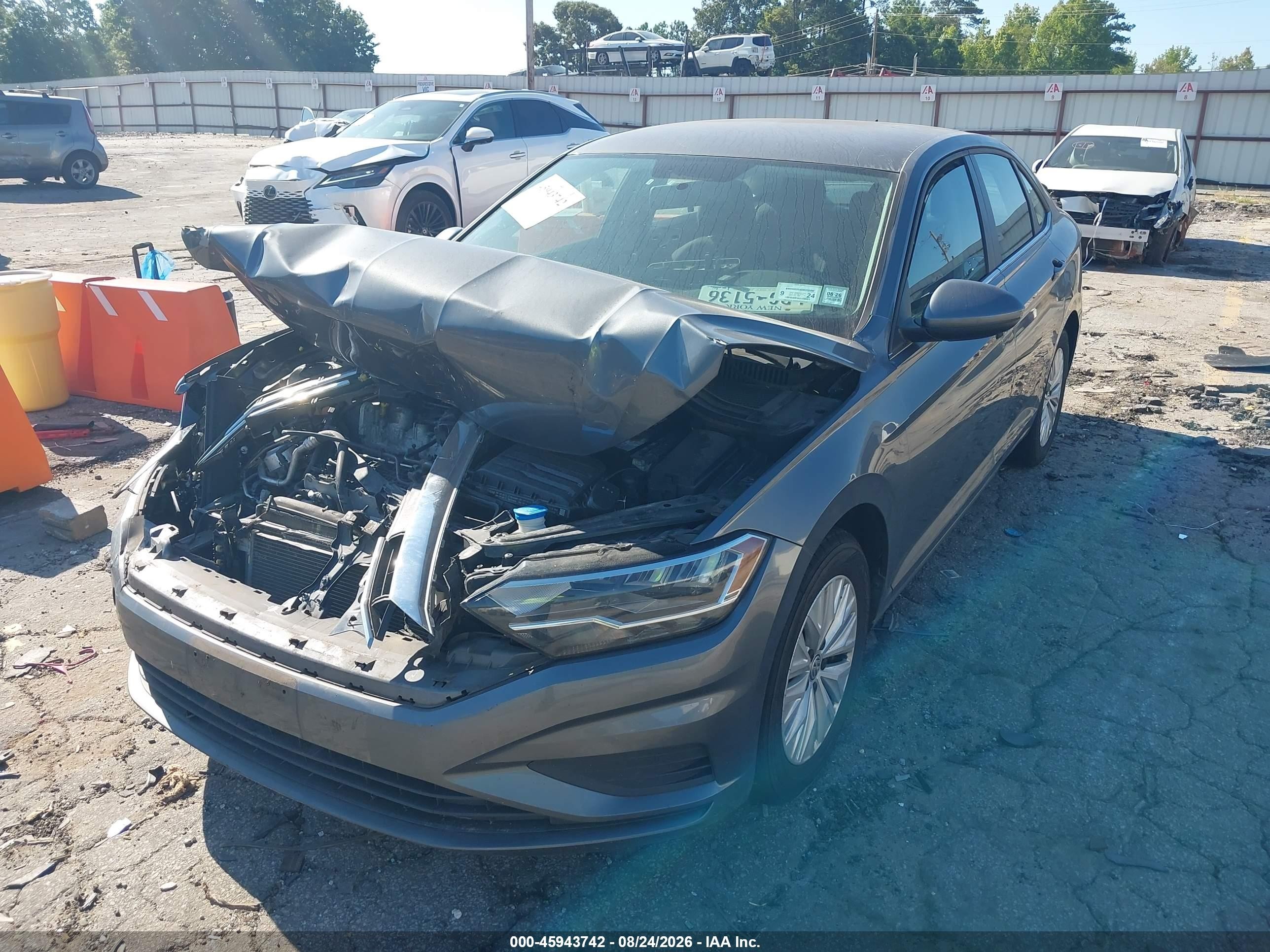 2019 Volkswagen Jetta 1.4t R-line/1.4t S/1.4t Se Gray vin: 3VWC57BU8KM087229