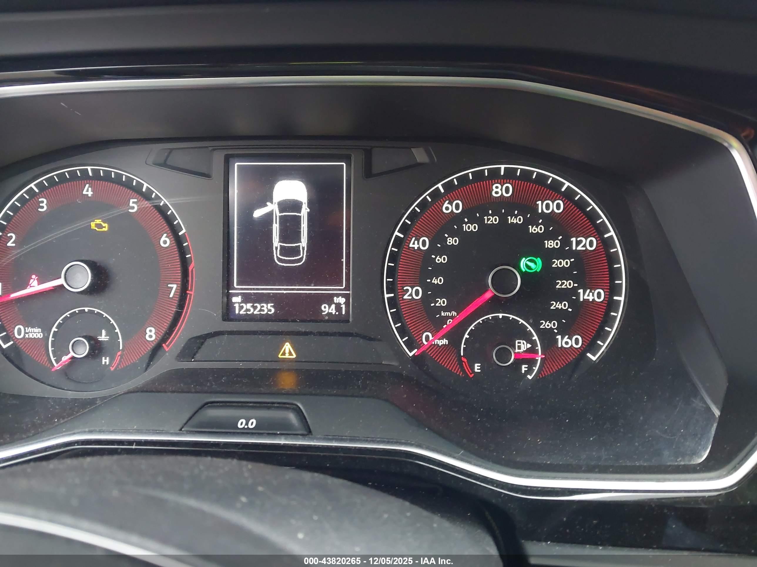 2019 Volkswagen Jetta 1.4t R-line/1.4t S/1.4t Se Gray vin: 3VWC57BU8KM192935