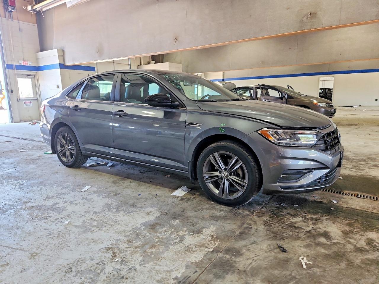 2019 Volkswagen Jetta S Gray vin: 3VWC57BUXKM090827