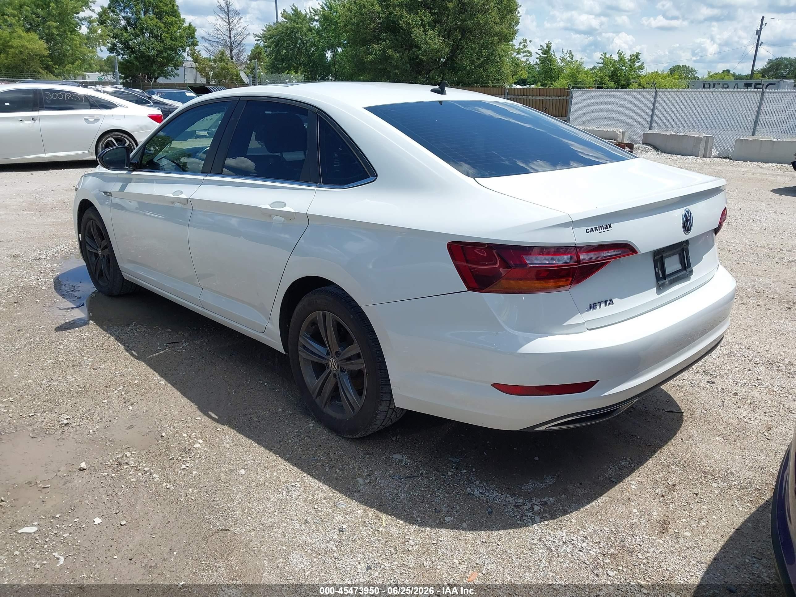 2019 Volkswagen Jetta 1.4t R-line/1.4t S/1.4t Se White vin: 3VWC57BUXKM094070