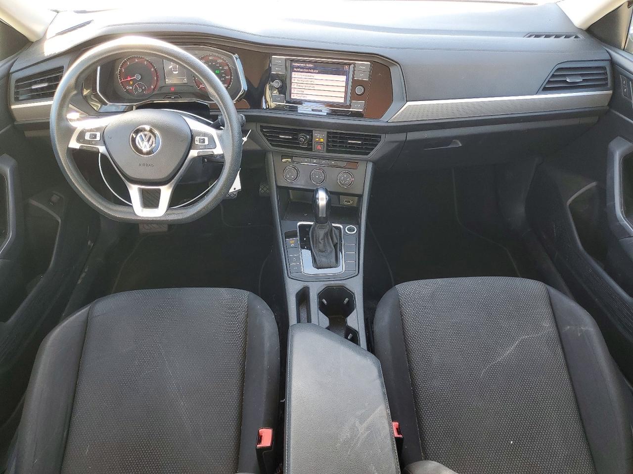 2019 Volkswagen Jetta S White vin: 3VWC57BUXKM172072