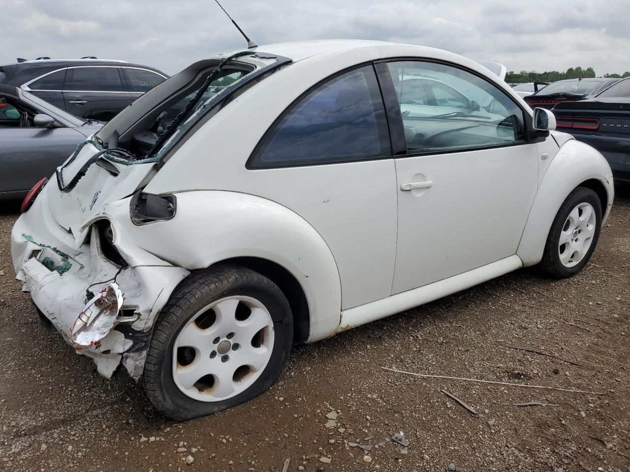1999 Volkswagen New Beetle Gls White vin: 3VWCA21C2XM409992