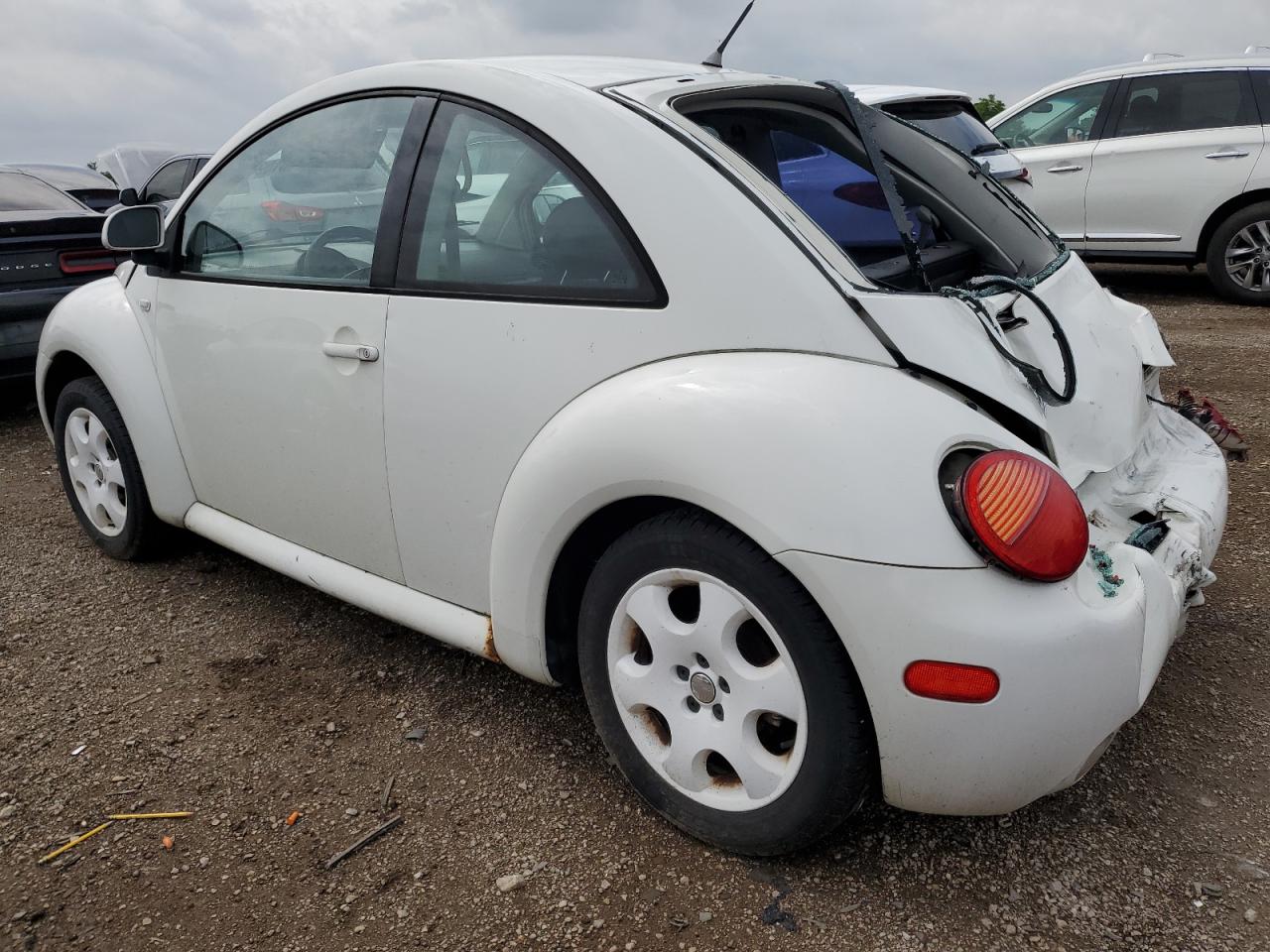 1999 Volkswagen New Beetle Gls White vin: 3VWCA21C2XM409992
