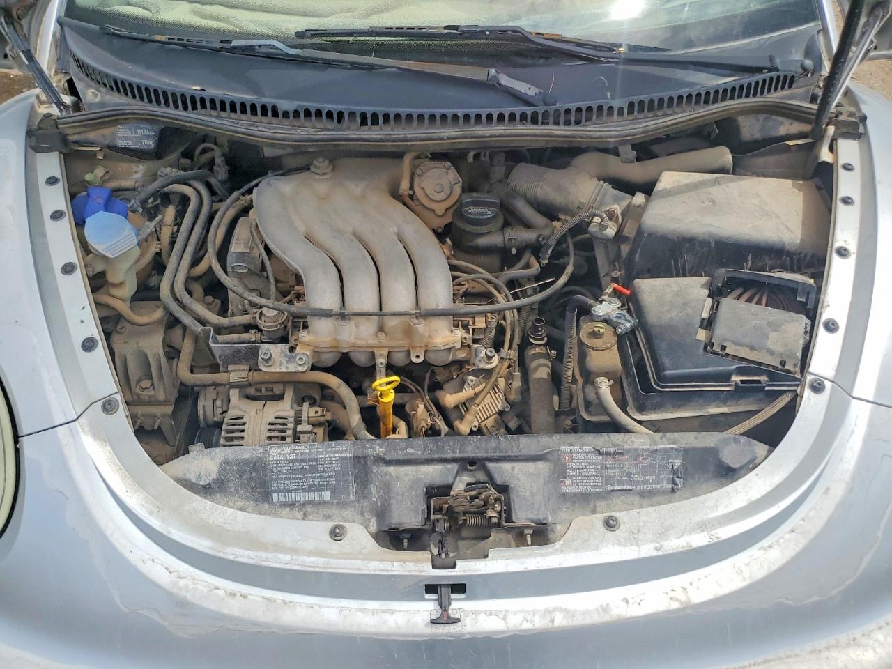 2000 Volkswagen New Beetle Gls Silver vin: 3VWCA21C2YM459969