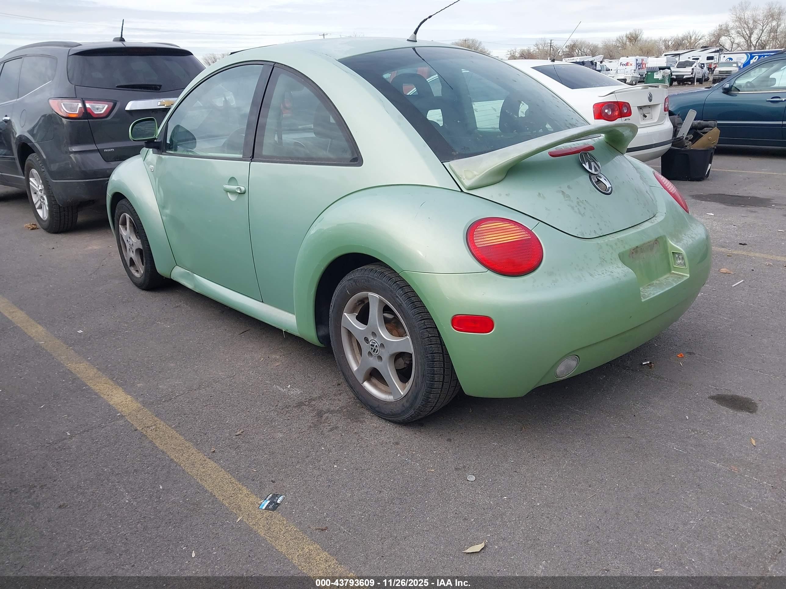 1999 Volkswagen New Beetle Gls Green vin: 3VWCA21C3XM421312