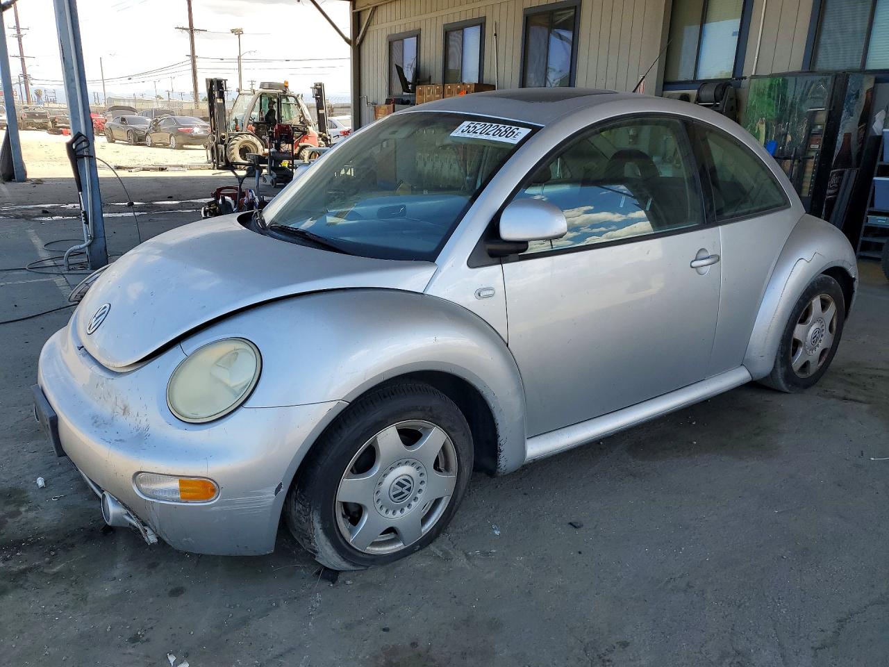 3VWCA21C3YM477882