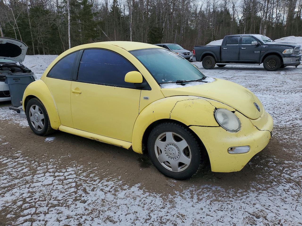 1999 Volkswagen New Beetle Gls Yellow vin: 3VWCA21C4XM454318