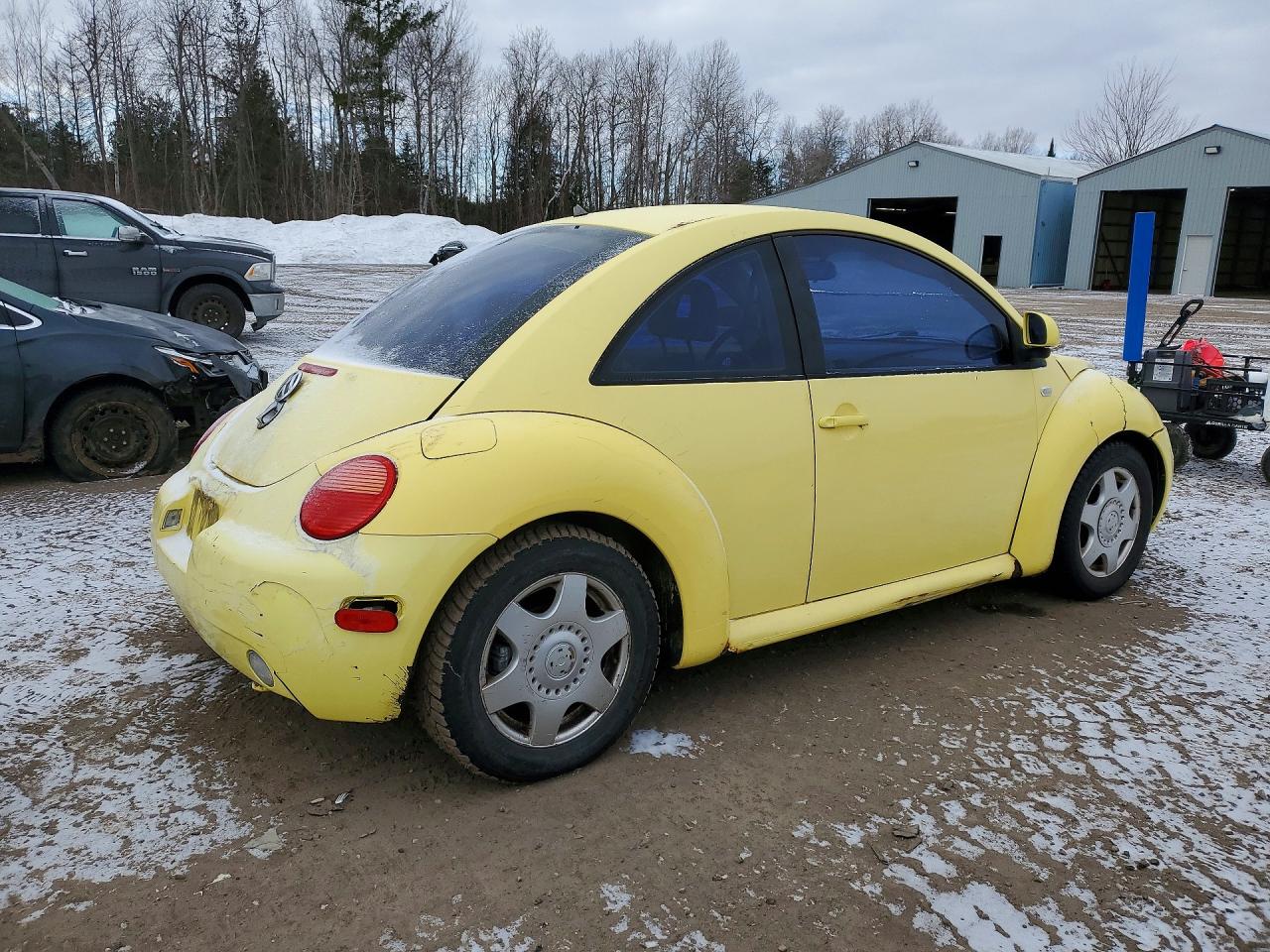 1999 Volkswagen New Beetle Gls Yellow vin: 3VWCA21C4XM454318