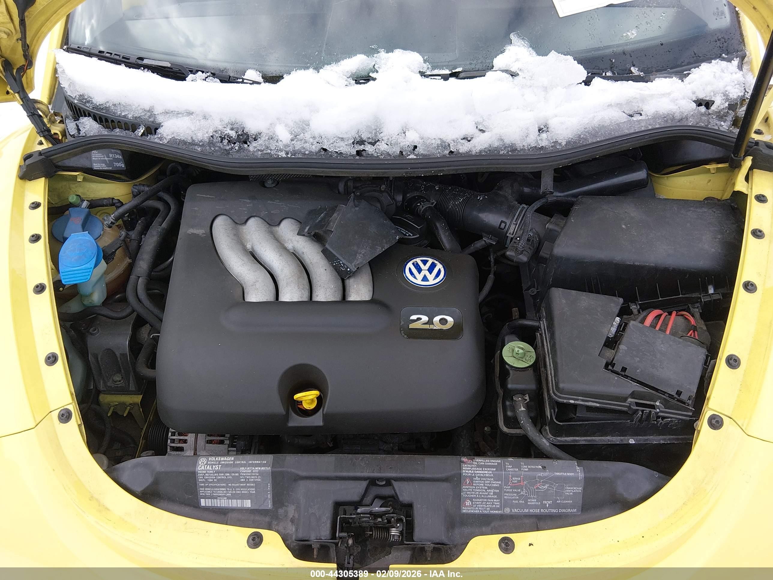 2000 Volkswagen New Beetle Gls Yellow vin: 3VWCA21C5YM481867