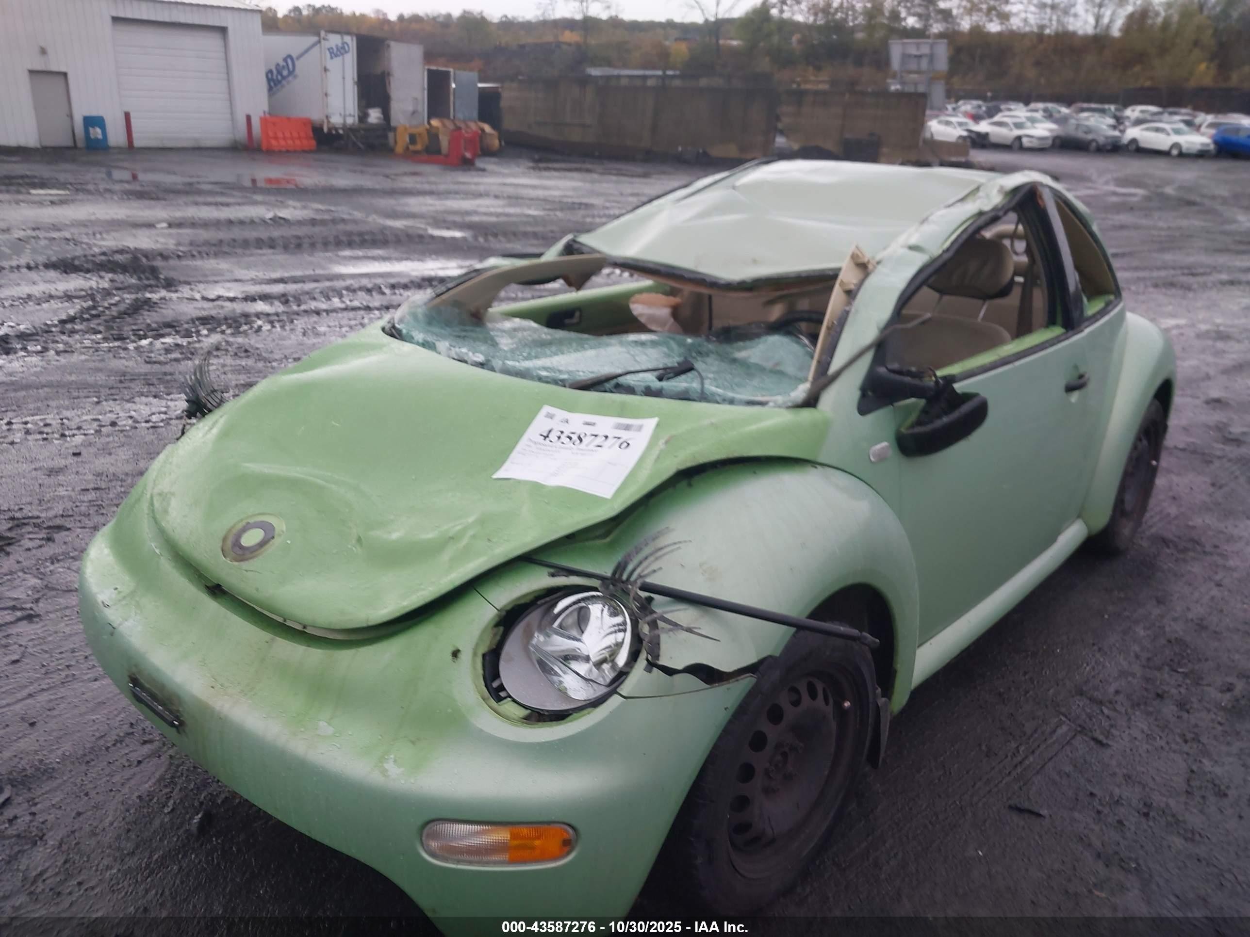 1999 Volkswagen New Beetle Gls Green vin: 3VWCA21C7XM422916