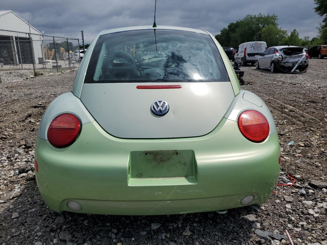 1999 Volkswagen New Beetle Gls Green vin: 3VWCA21C7XM428859