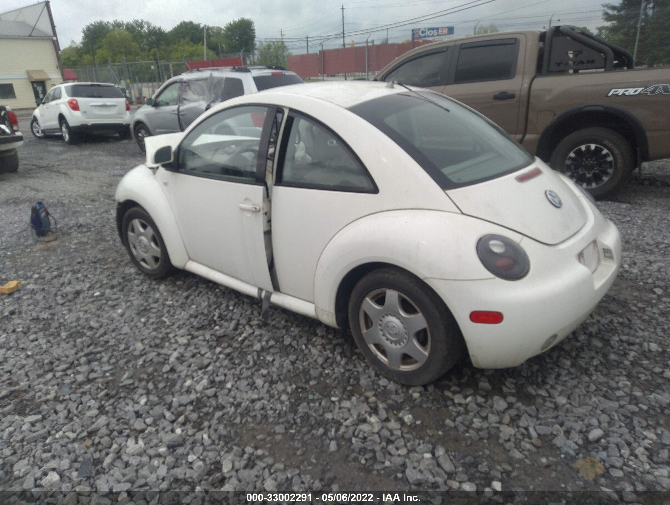 1999 Volkswagen New Beetle Gls White vin: 3VWCA21C7XM430756