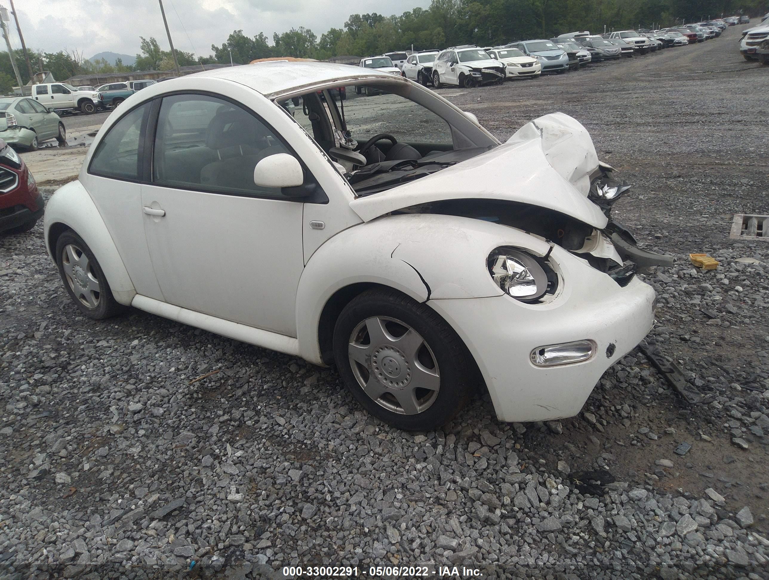 1999 Volkswagen New Beetle Gls White vin: 3VWCA21C7XM430756