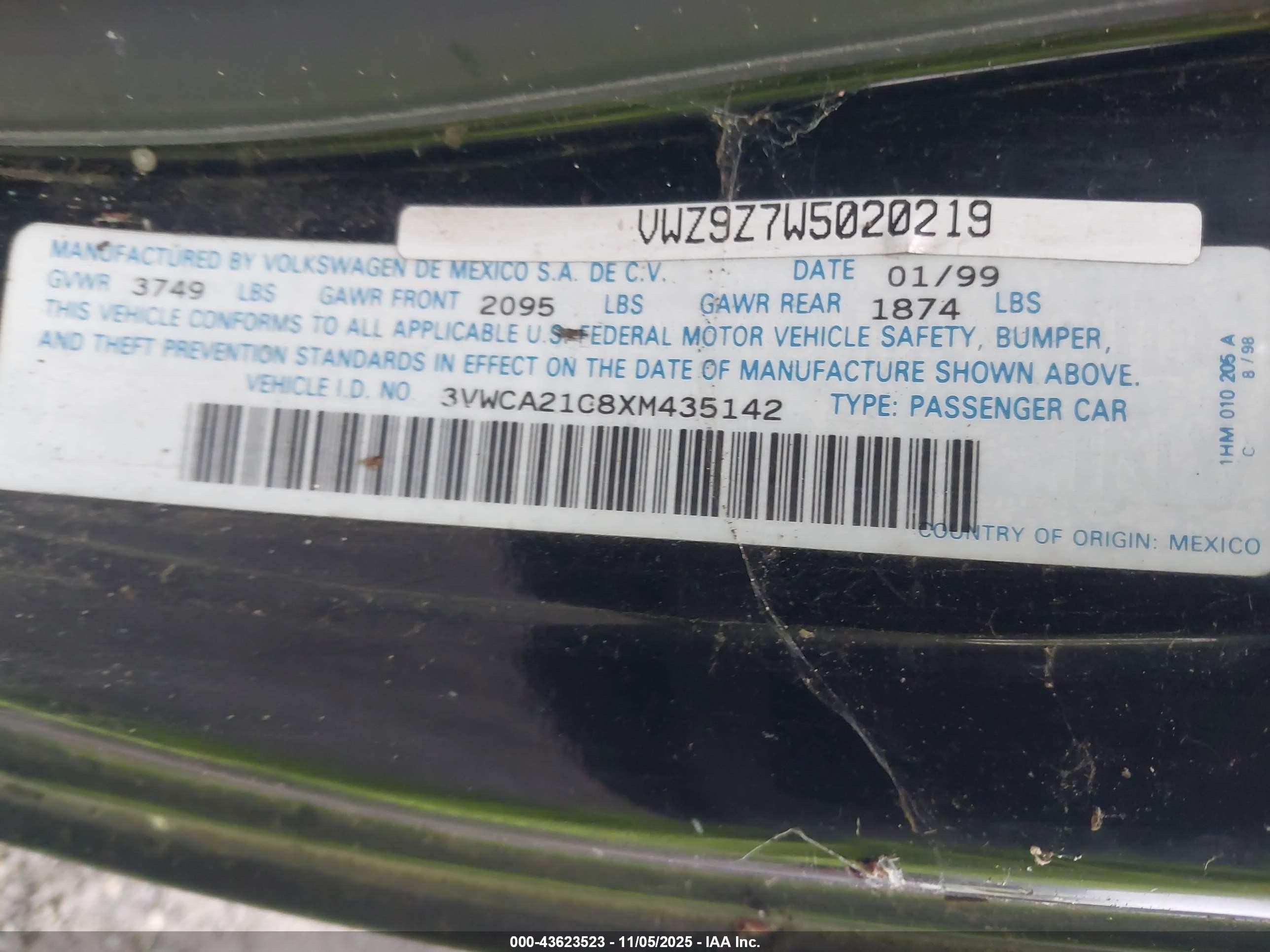 1999 Volkswagen New Beetle Gls Black vin: 3VWCA21C8XM435142
