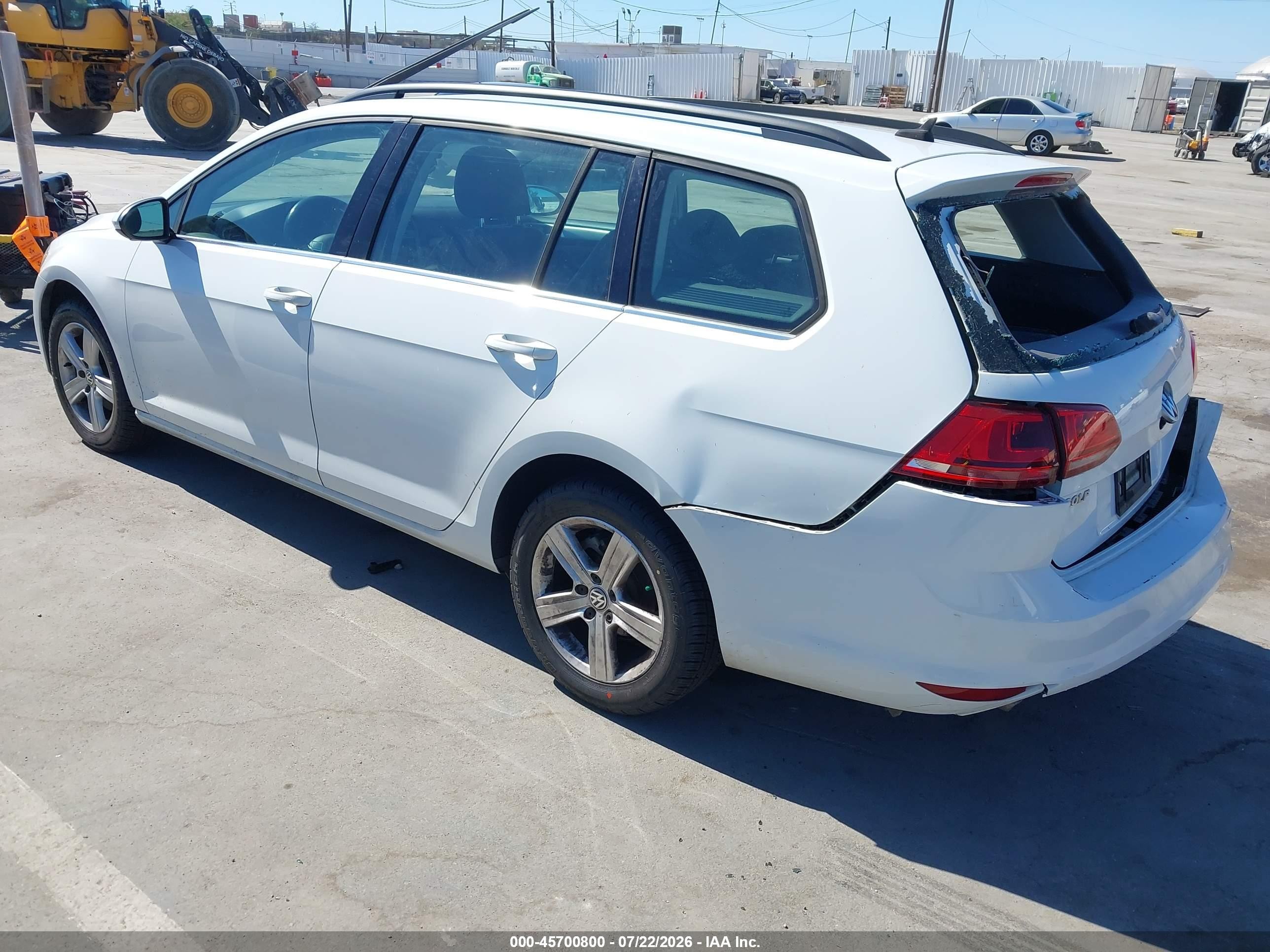 2015 Volkswagen Golf Sportwagen Tdi S 4-door White vin: 3VWCA7AU4FM516594