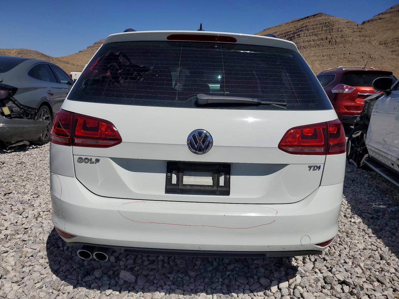 2015 Volkswagen Golf Sportwagen Tdi S White vin: 3VWCA7AU8FM517893